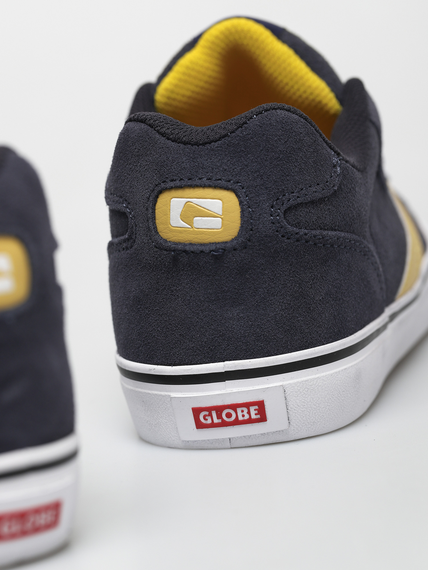 Boty Globe Encore 2 (navy/pale yellow)