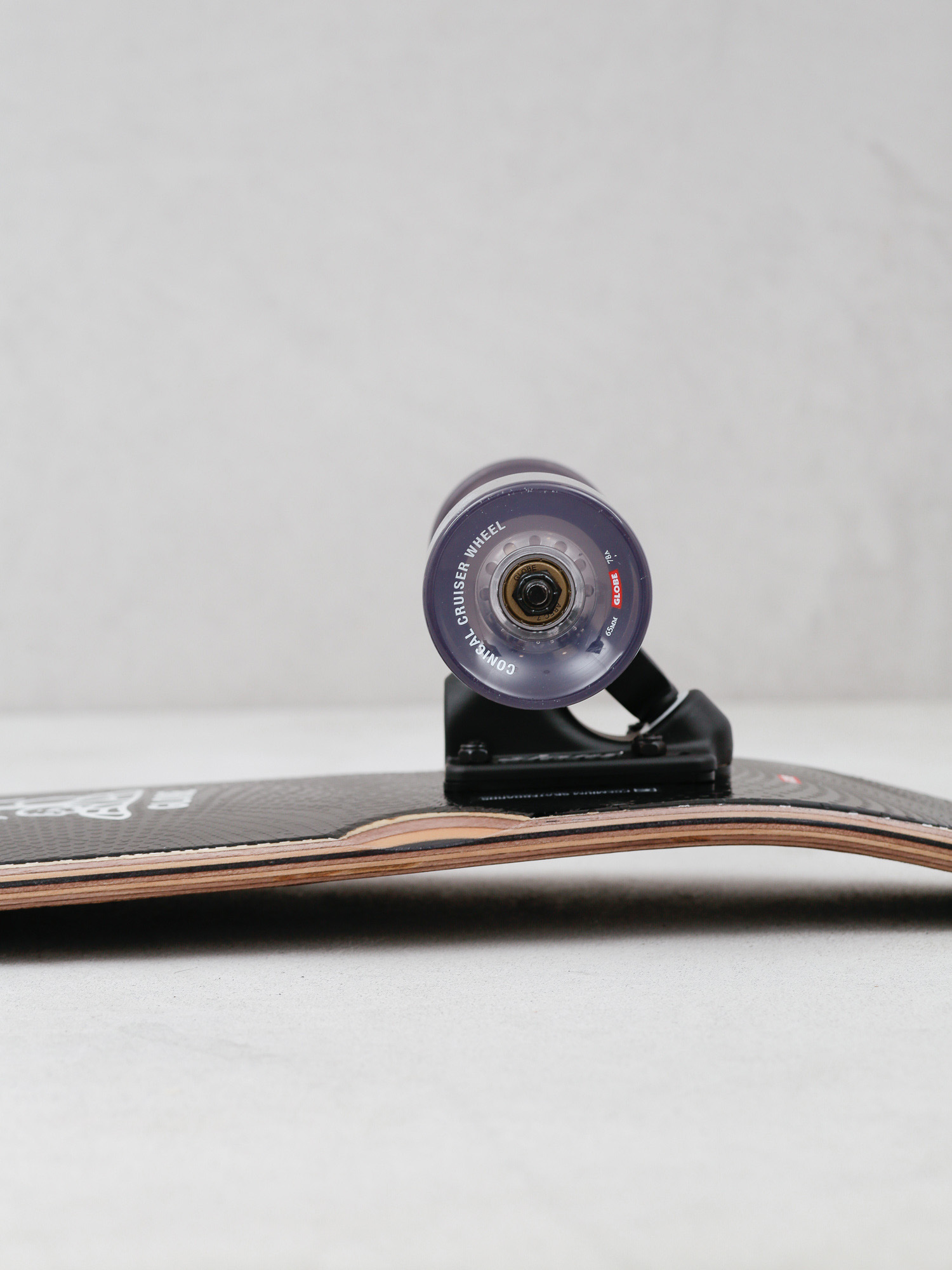 Longboard Globe Pinner Classic (coconut/black tide)