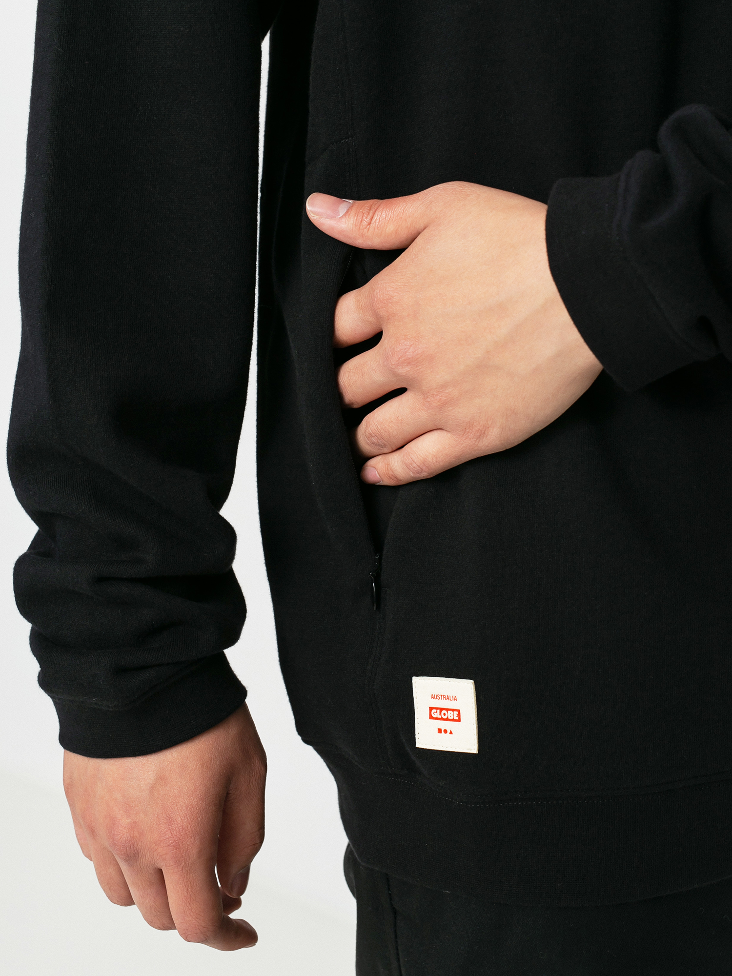 Mikina Globe Traveller Crew (black)