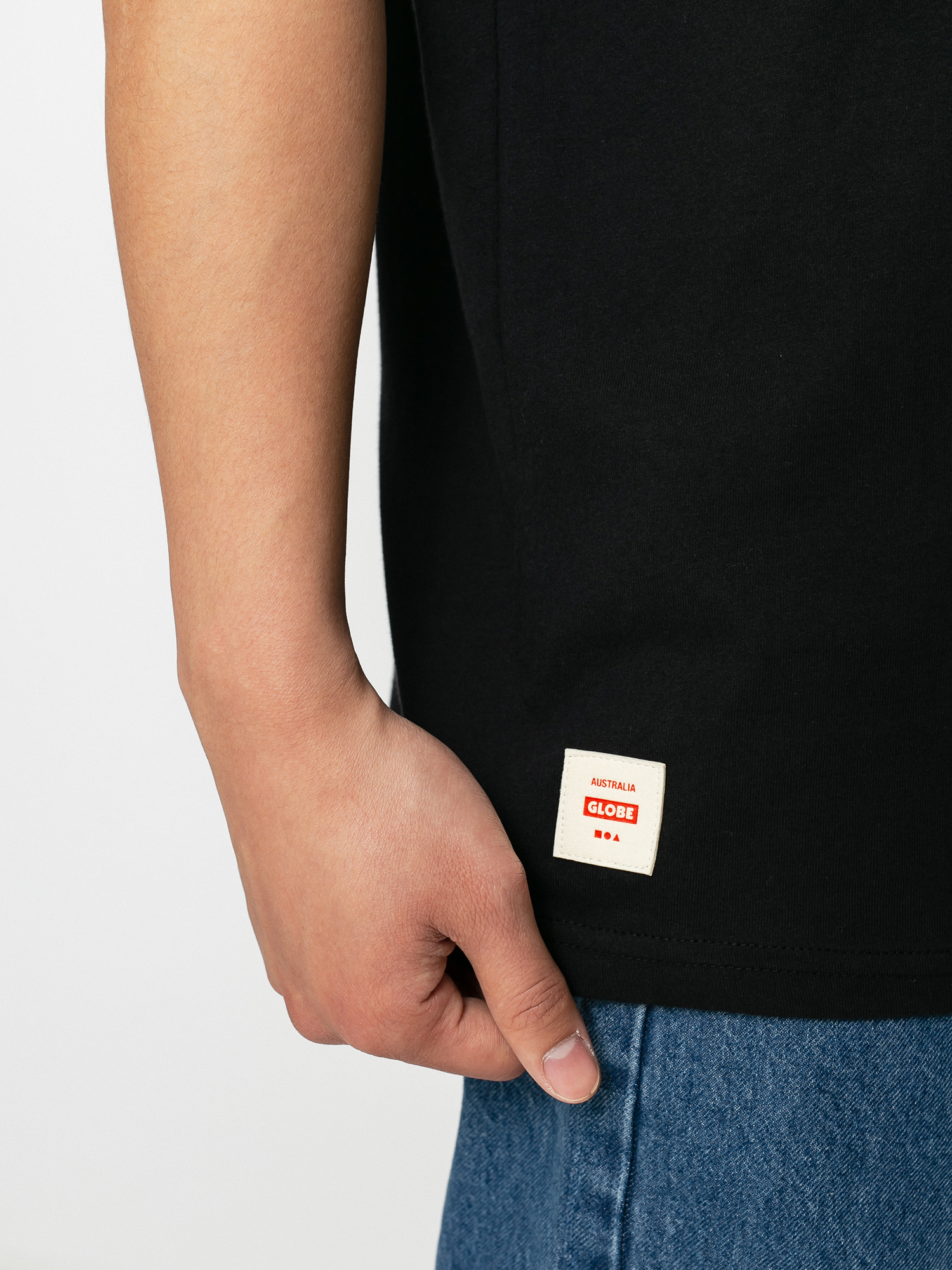 Tričko Globe Living Low Velocity (black)