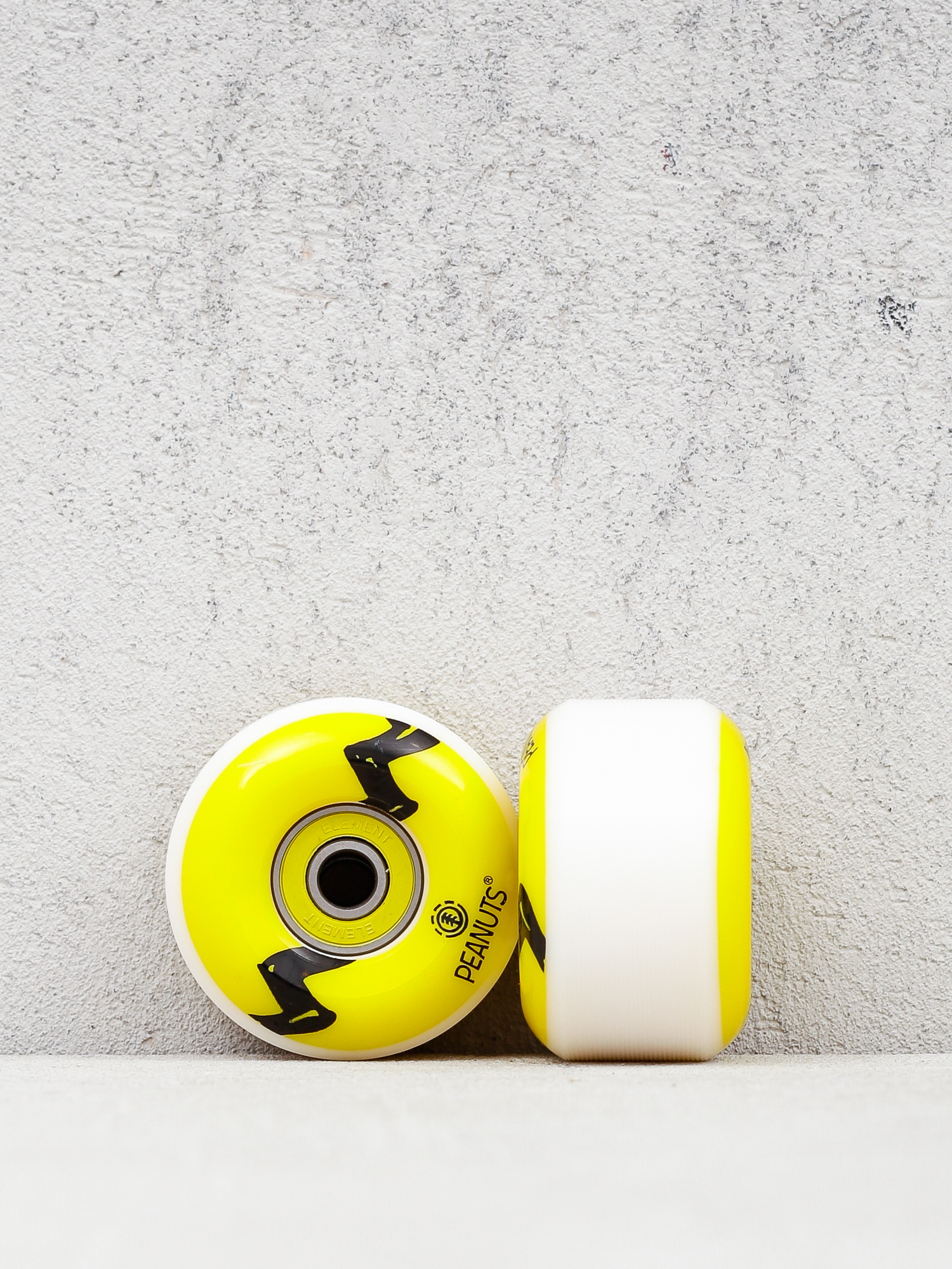 Kolečka Element Peanuts Charlie Brow (assorted)