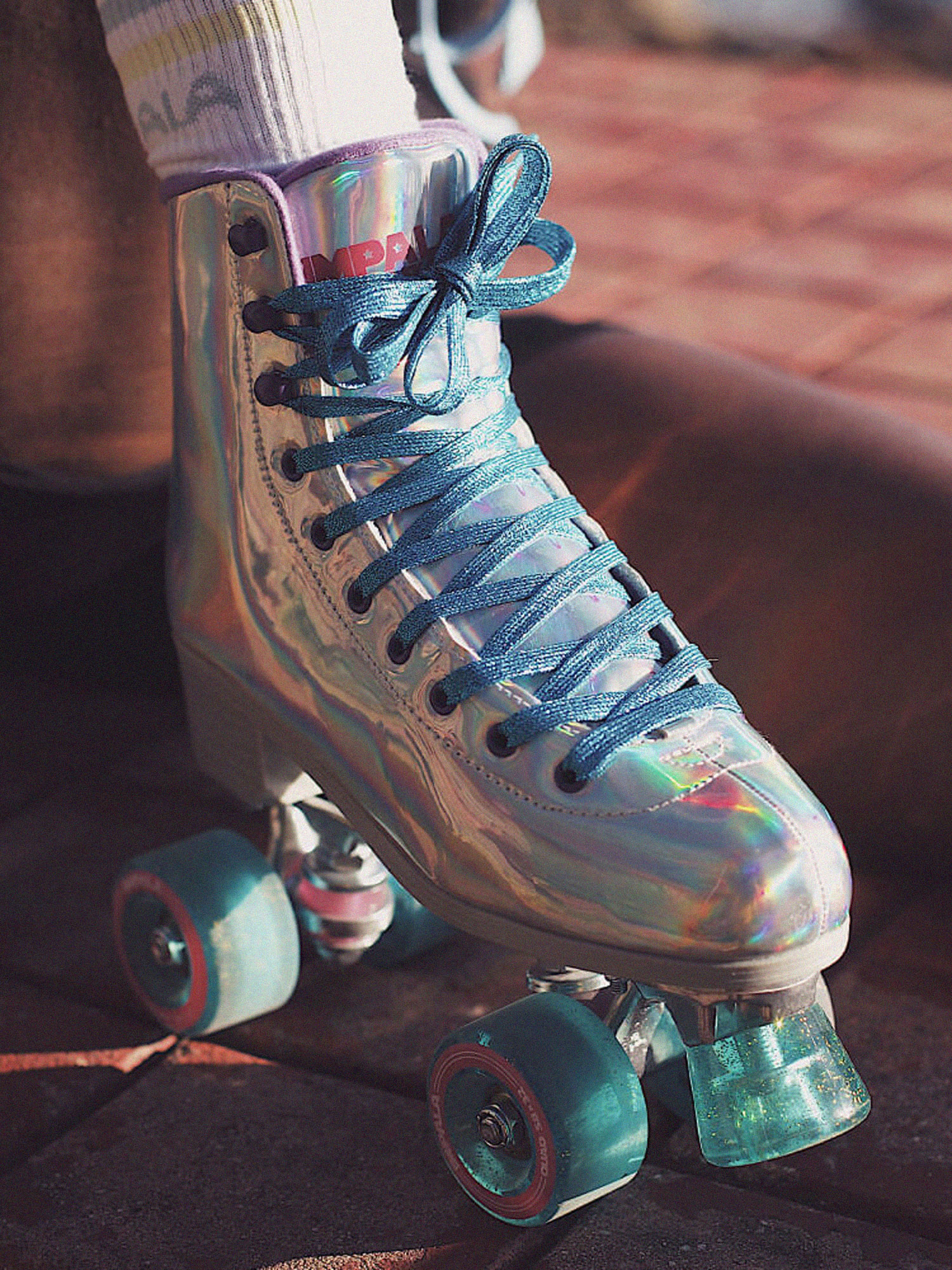 Kolečkové brusle Impala Quad Skate Wmn (holographic)