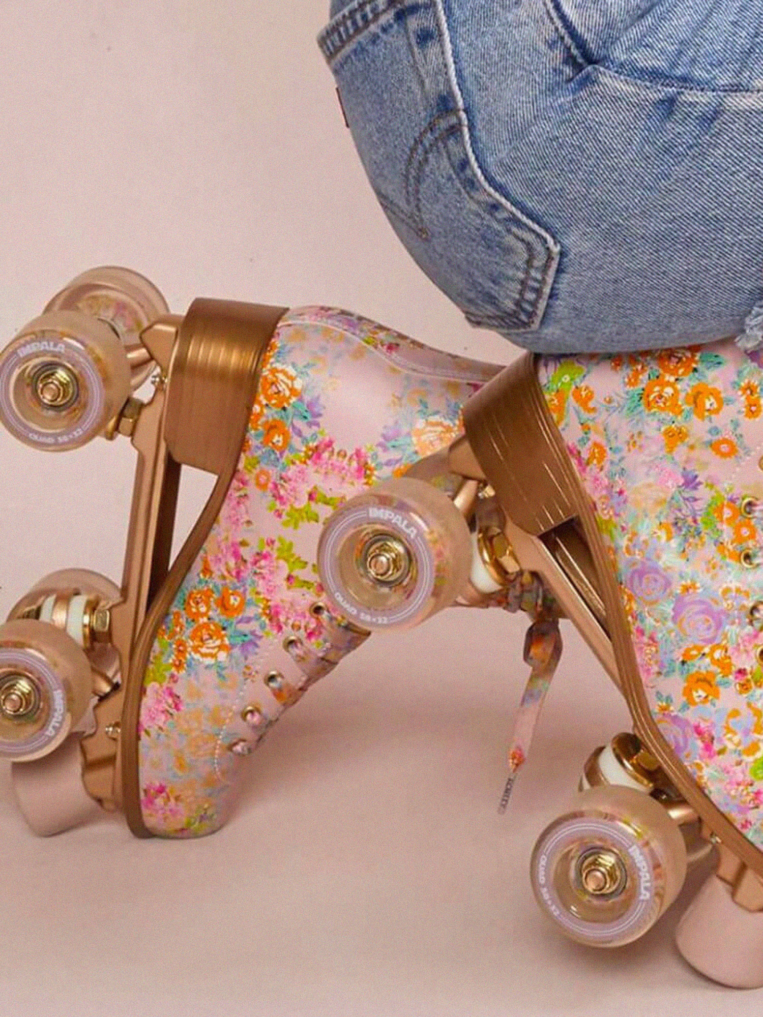 Kolečkové brusle Impala Quad Skate Wmn (cynthia rowley floral)