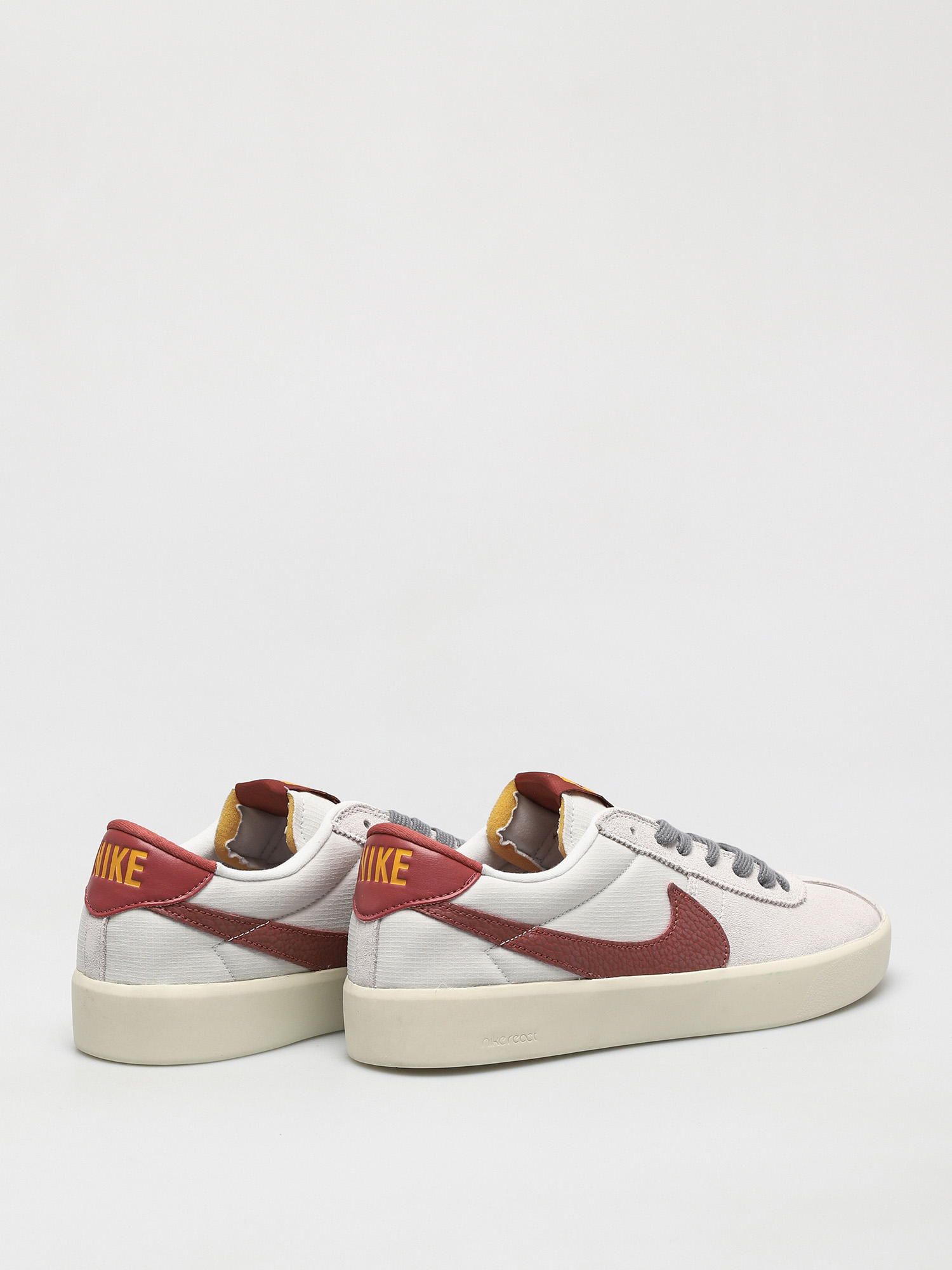 Boty Nike SB Bruin React (photon dust/canyon rust photon dust)