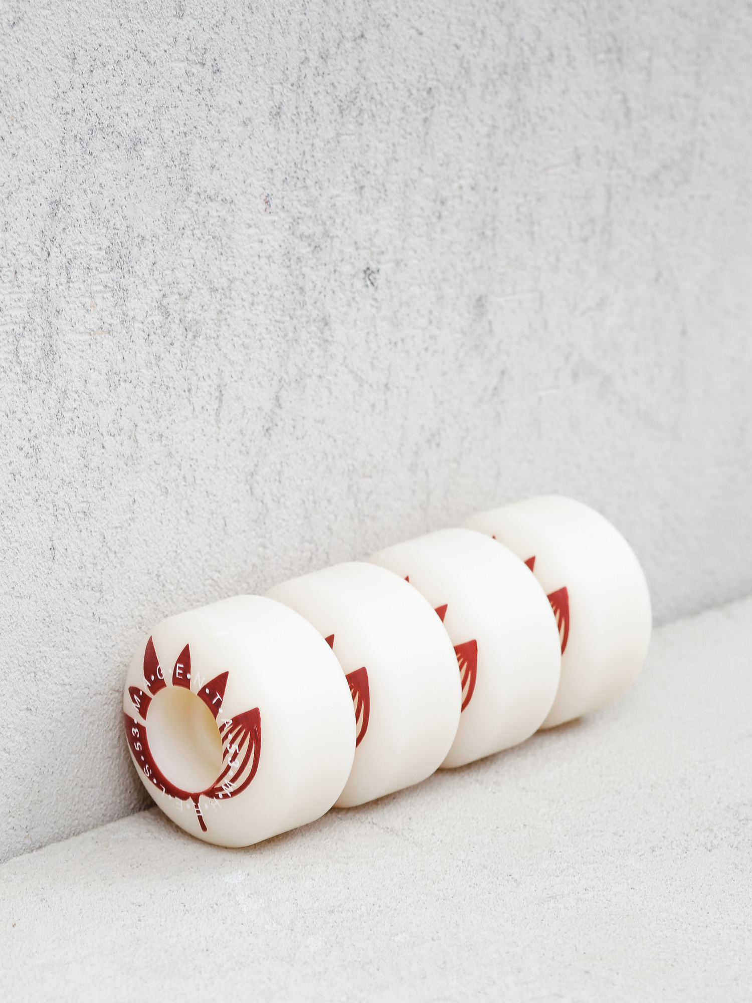 Kolečka Magenta Plant Power (wine)