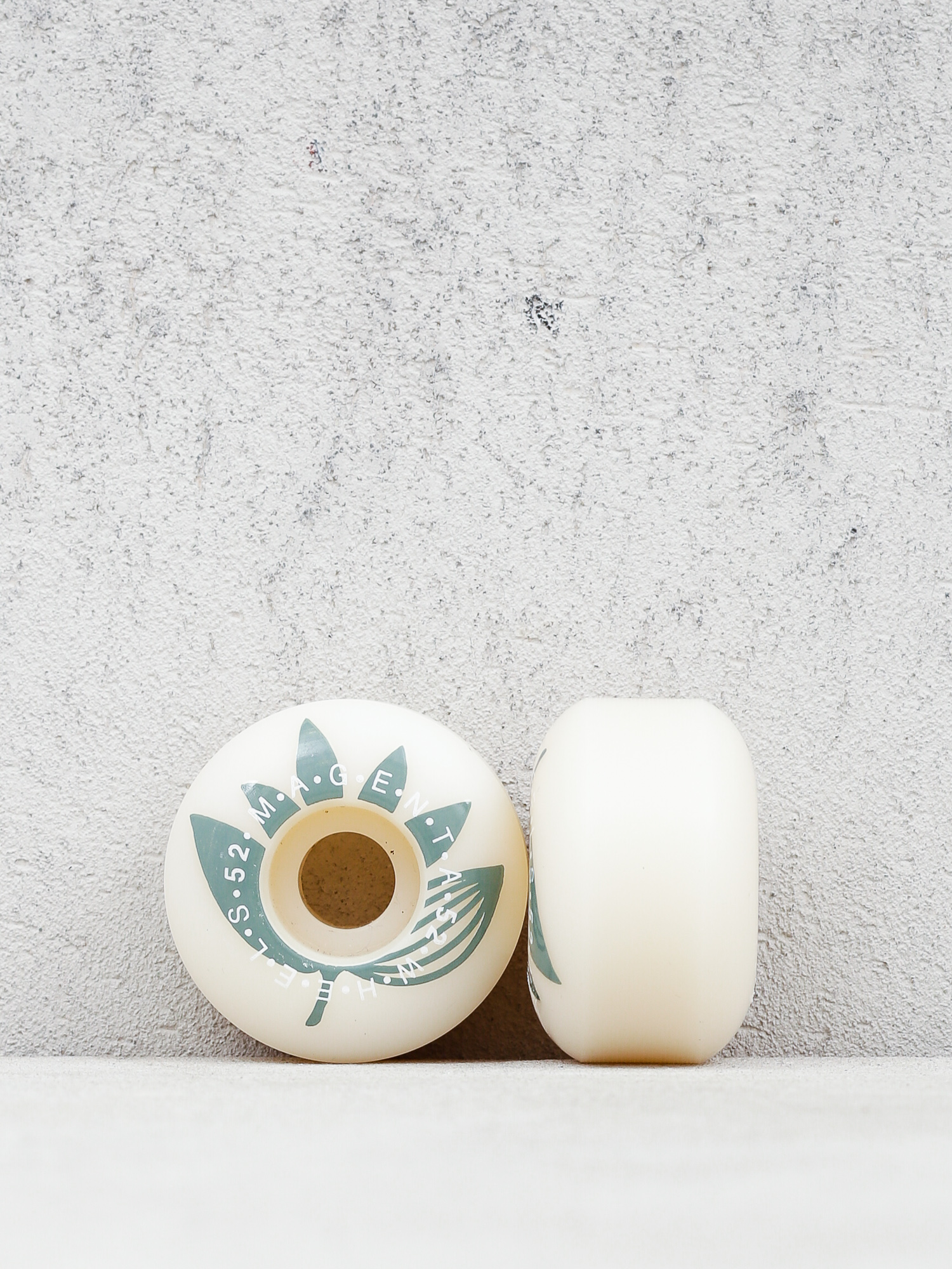 Koleu010dka Magenta Plant Power (grey)