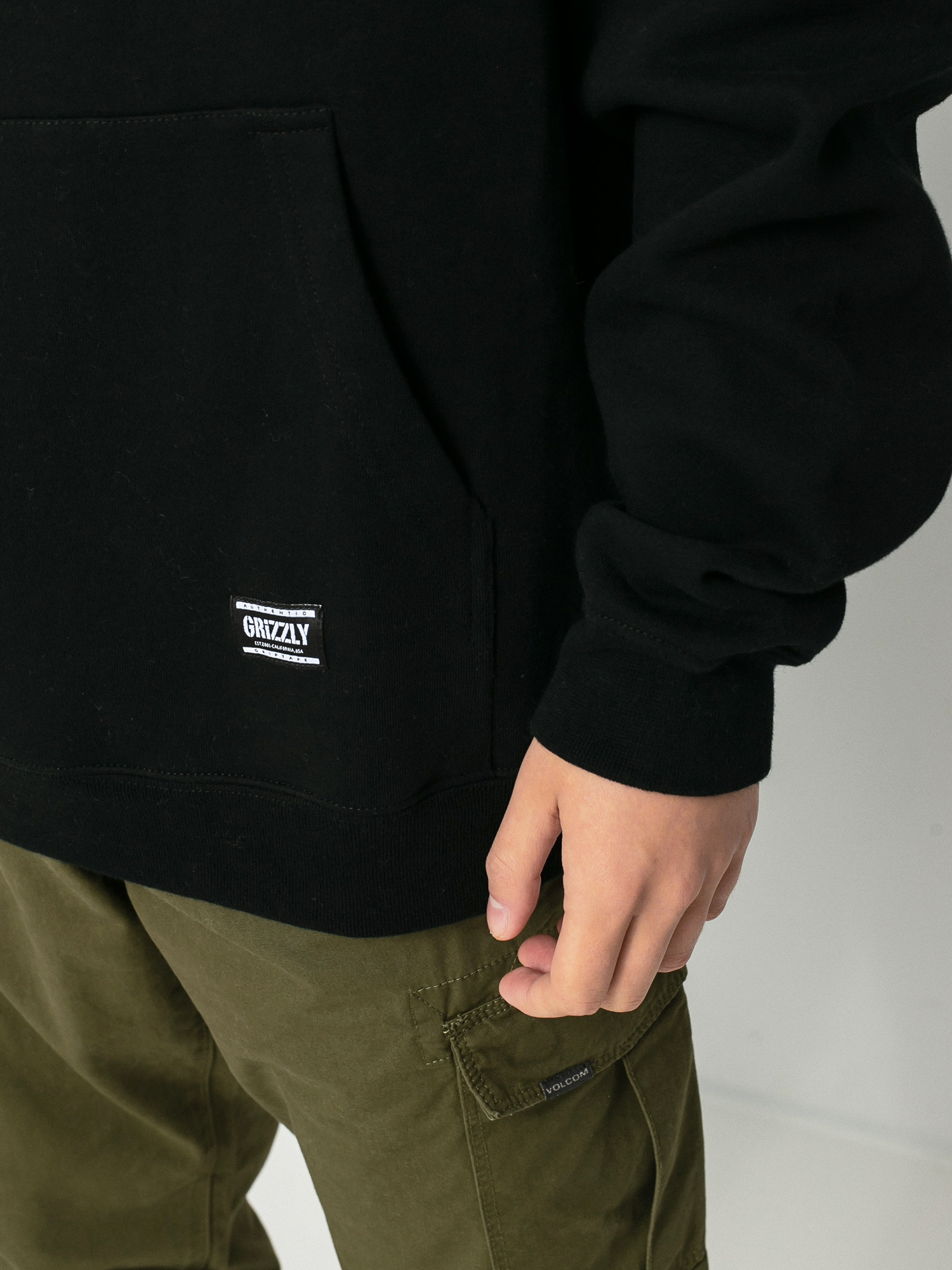 Mikina s kapucí Grizzly Griptape Positive Bear HD (black)