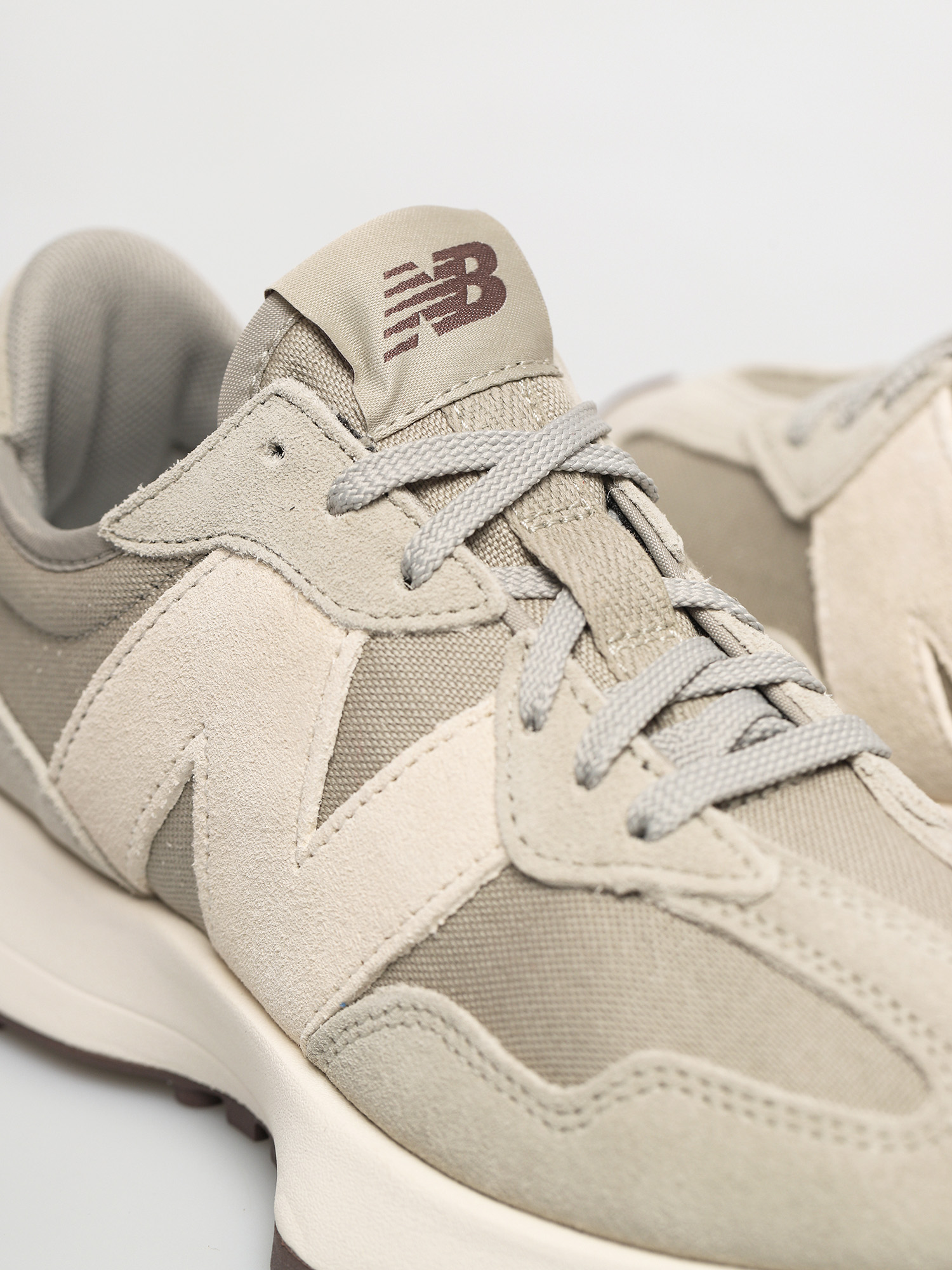 Boty New Balance 327 Wmn (grey oak)