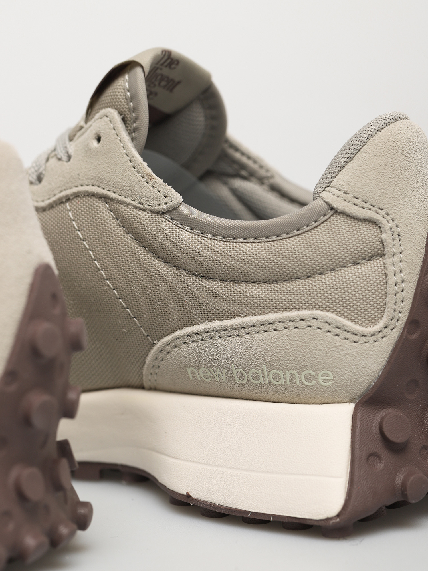 Boty New Balance 327 Wmn (grey oak)