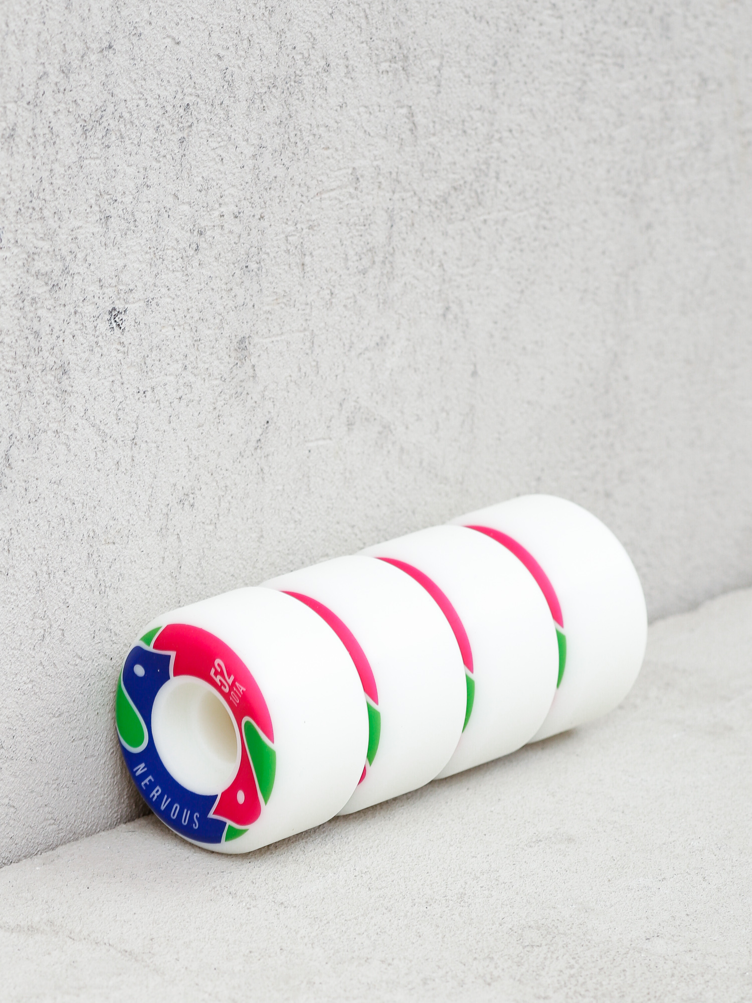 Kolečka Nervous Couple Conical (purple)