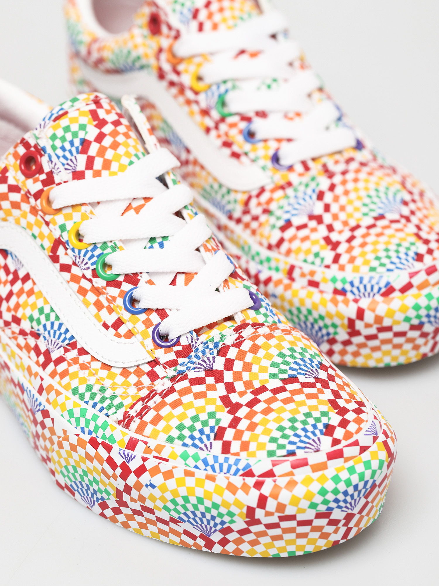 Boty Vans Old Skool Platform (pride multi/true white)