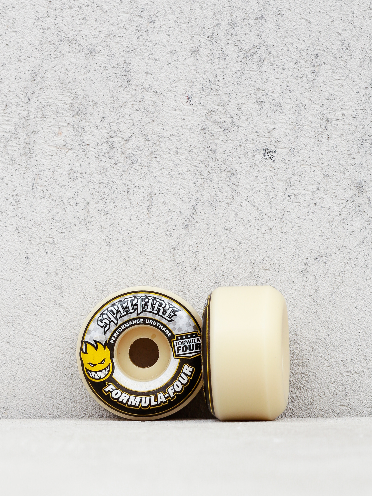 Kolečka Spitfire F4 99D Conical (white/silver)