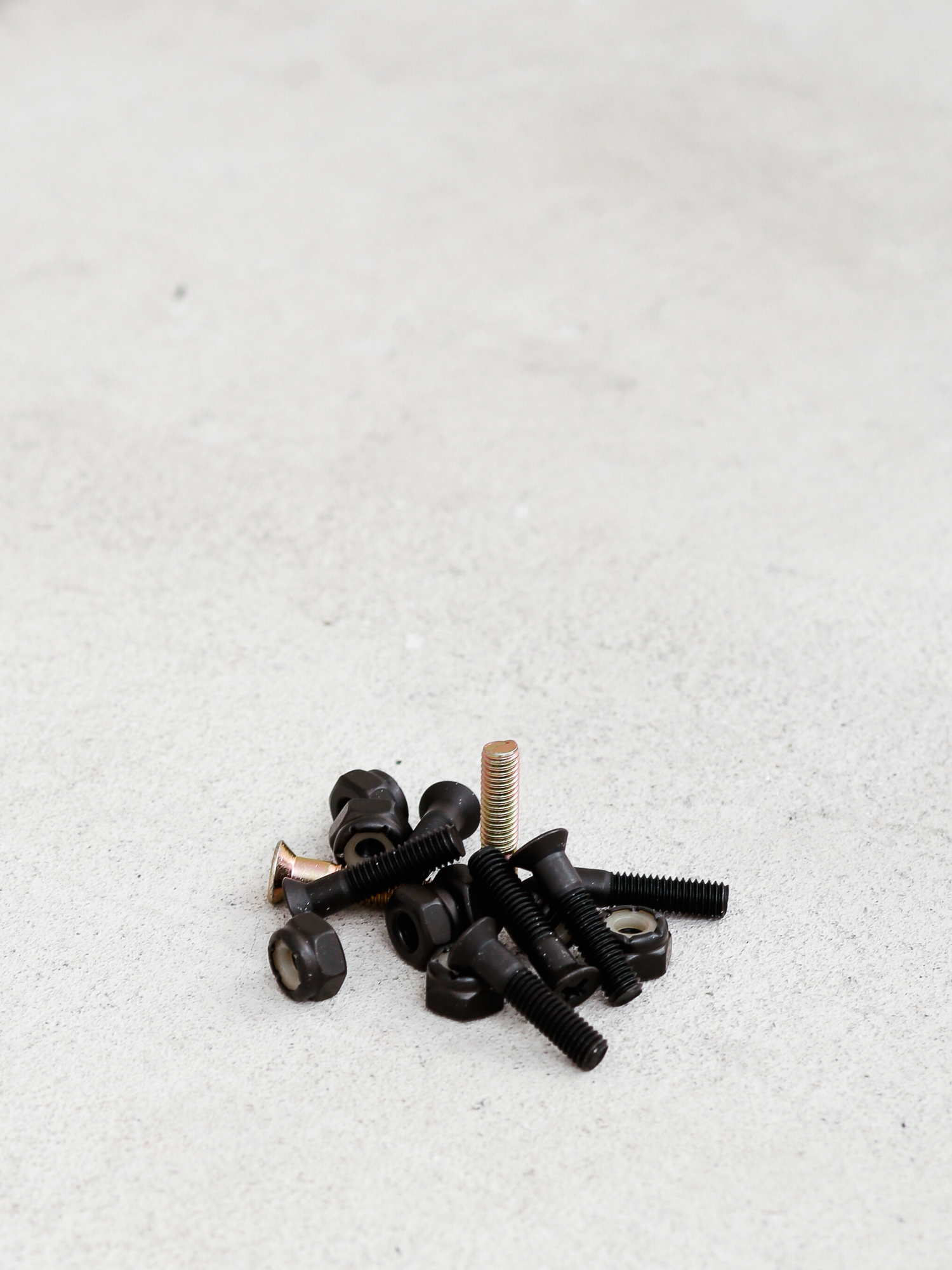 Šroubky Hard Luck Phillips Hardware (black/gold)