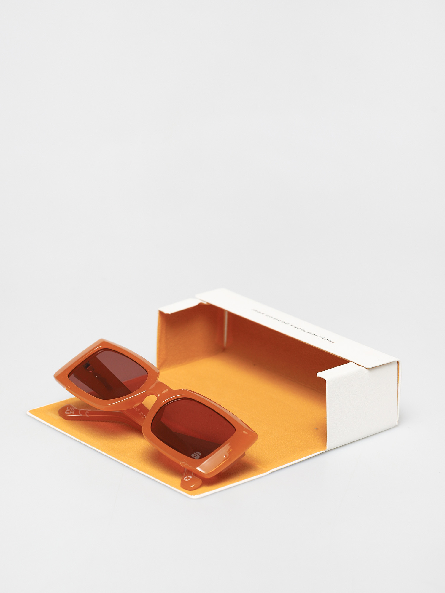 Sluneční brýle Szade Dart (burnt honey/cherry cola)