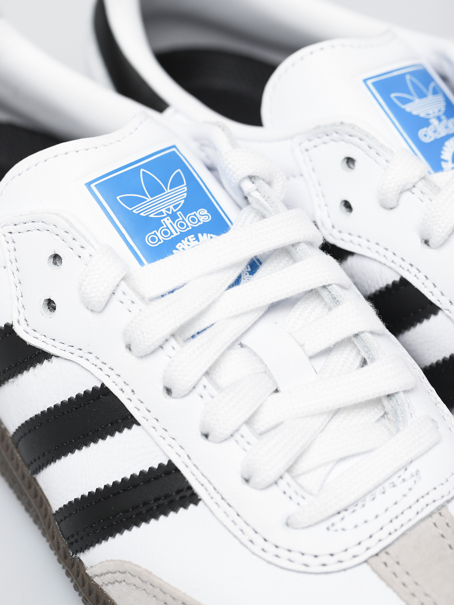 Boty adidas Samba ADV (ftwwht/cblack/gum5)