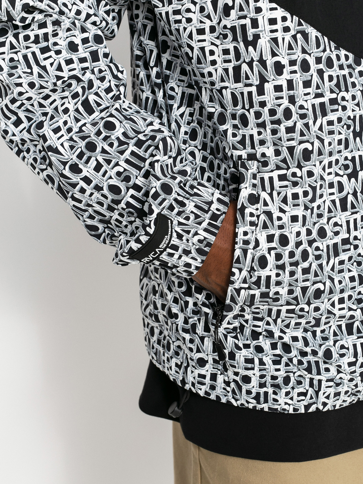 Bunda RVCA Bedwin Ipfu Track (black print)