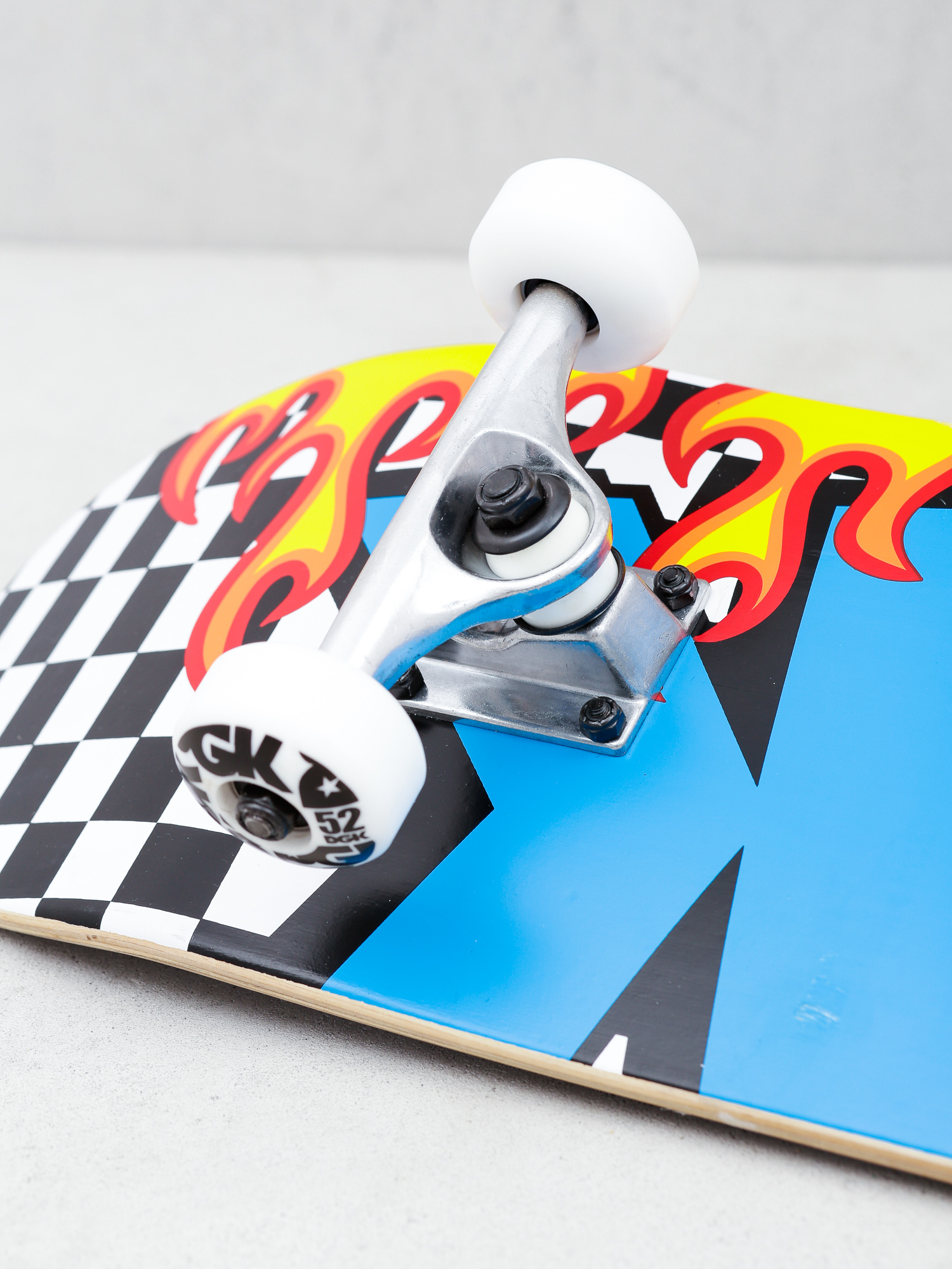 Skateboard DGK On Fair (blue/black/white)
