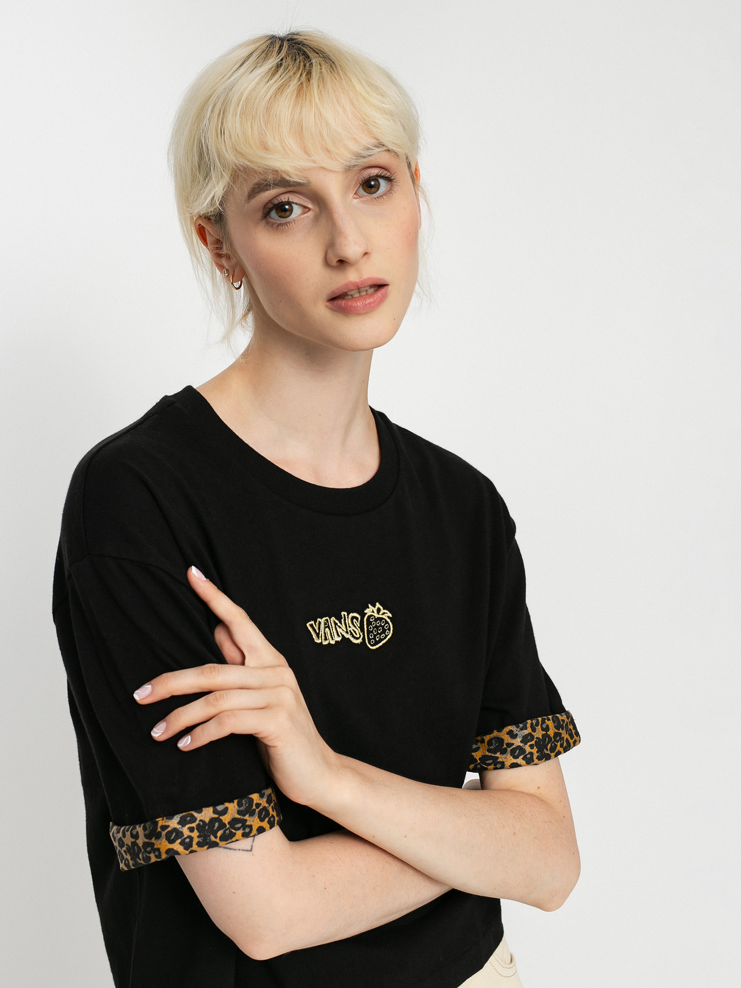 Tričko Vans Strauberry Boxy Wmn (black)