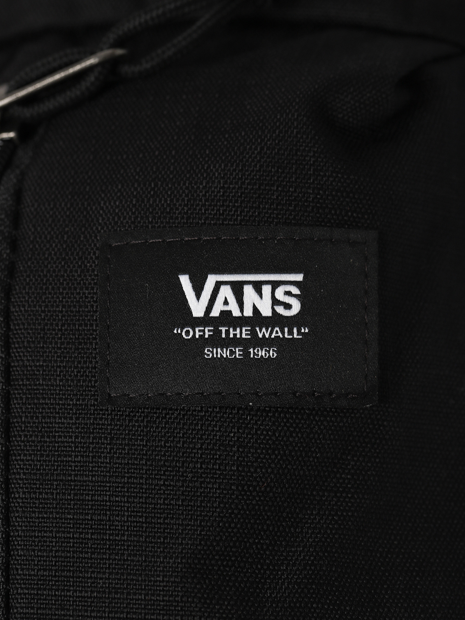Batoh Vans Warp Sling Bag (black ripstop)