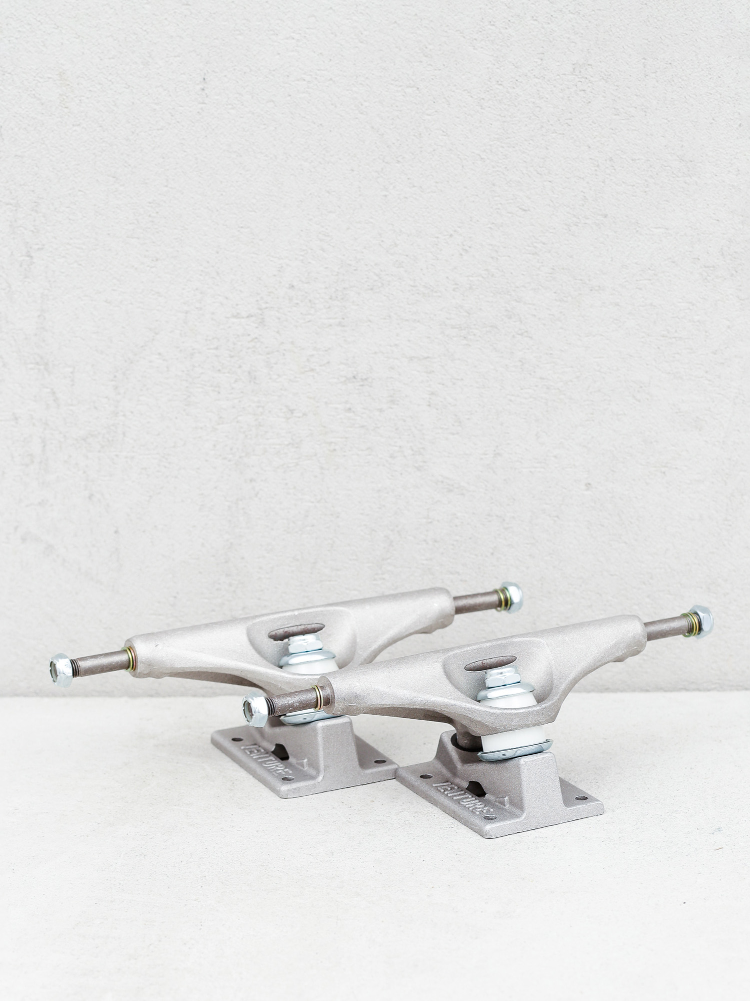 Trucky Venture Worrest Pro Plaza (raw)