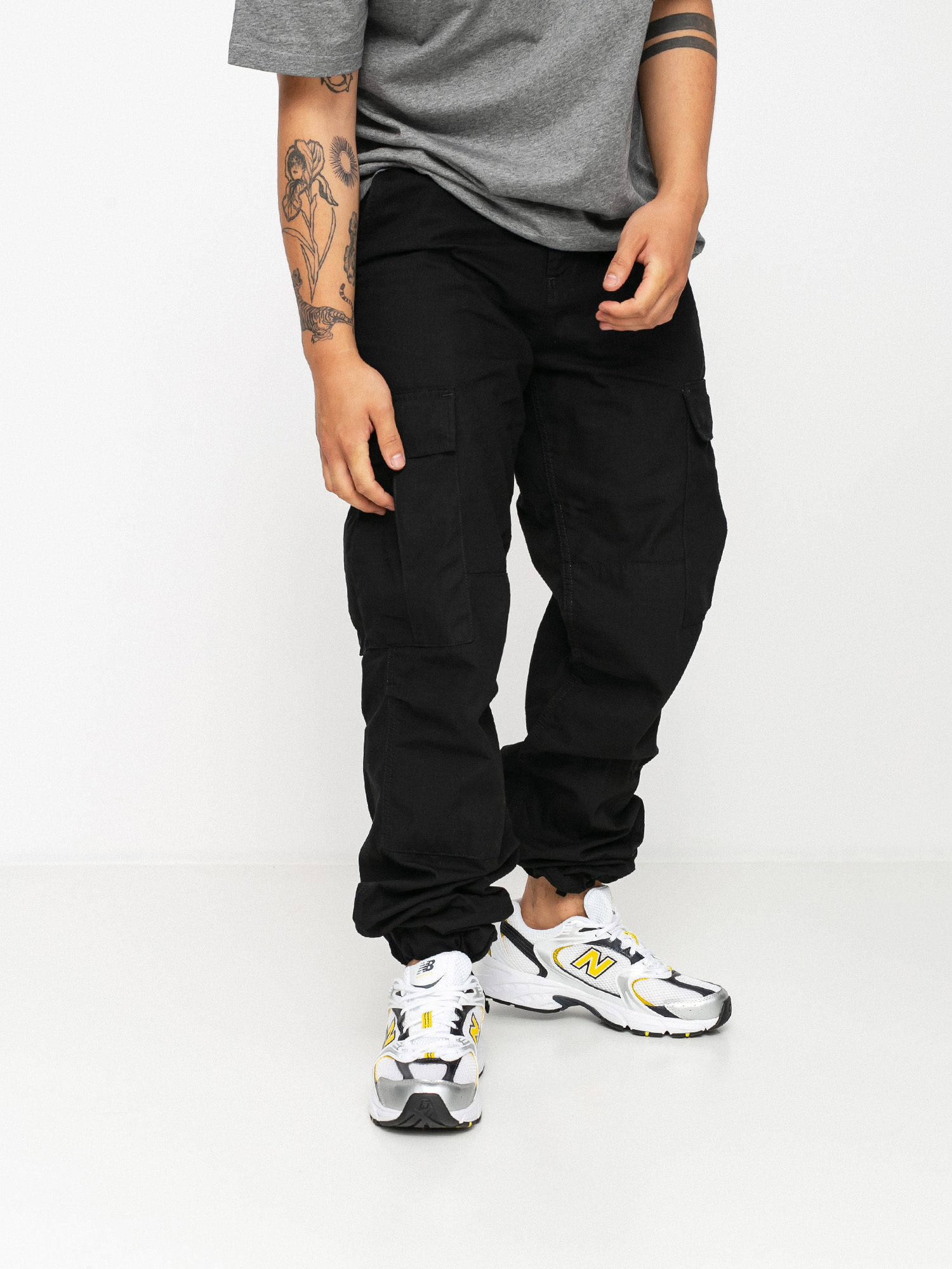 Kalhoty Carhartt WIP Regular Cargo (black)