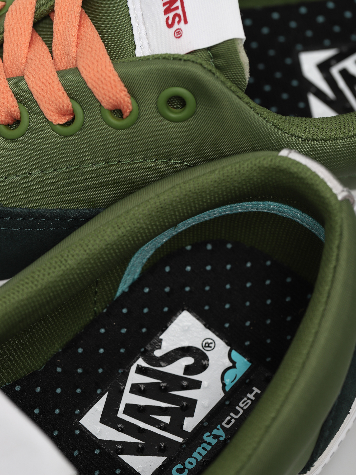 Boty Vans Comfycush Era Trk (track pack/scarab/cactus)