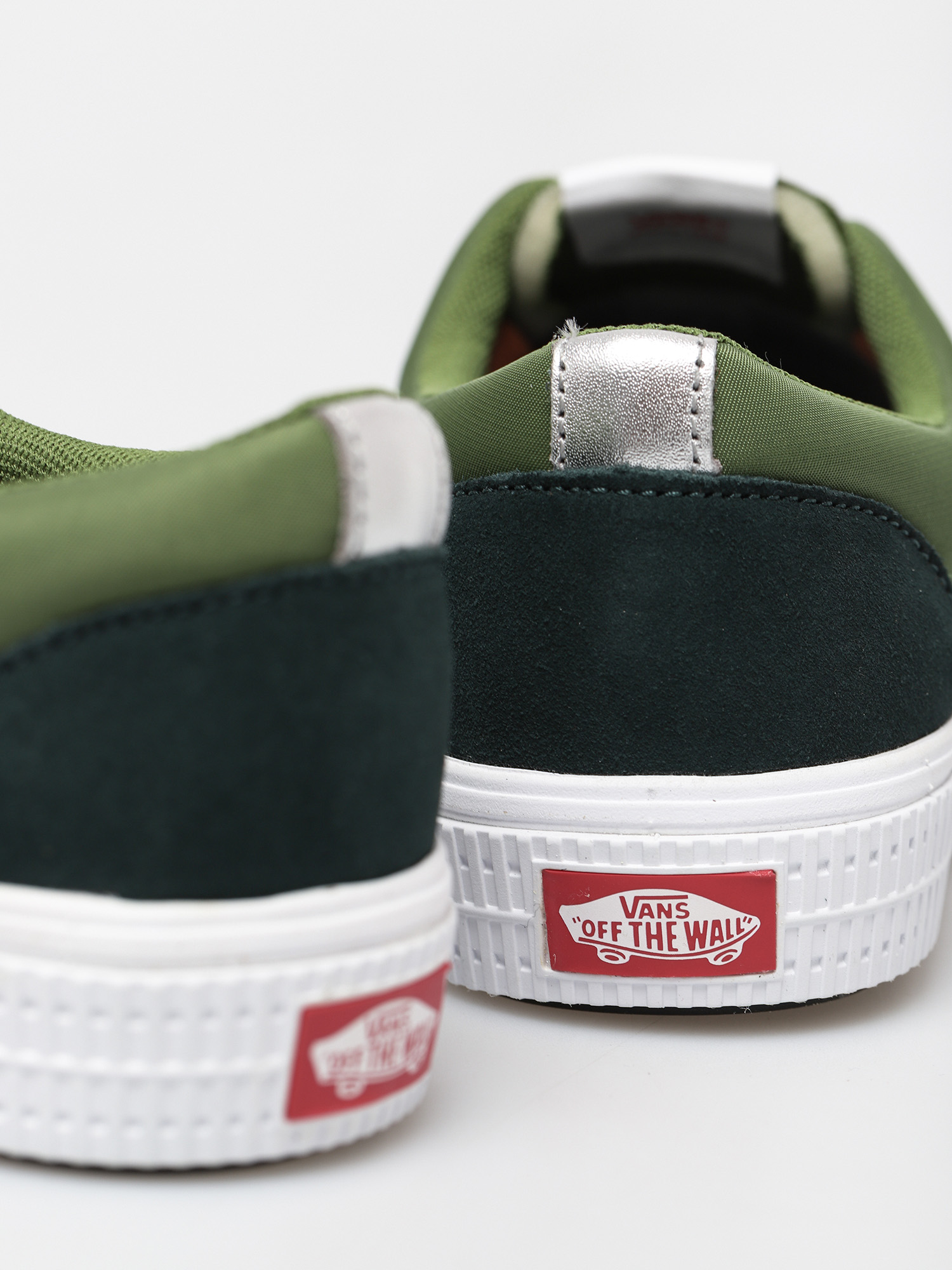 Boty Vans Comfycush Era Trk (track pack/scarab/cactus)