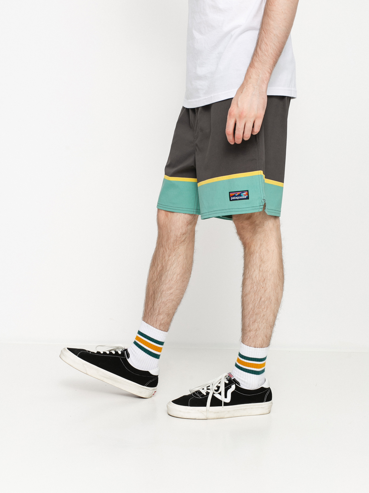 Patagonia stretch wavefarer volley on sale shorts