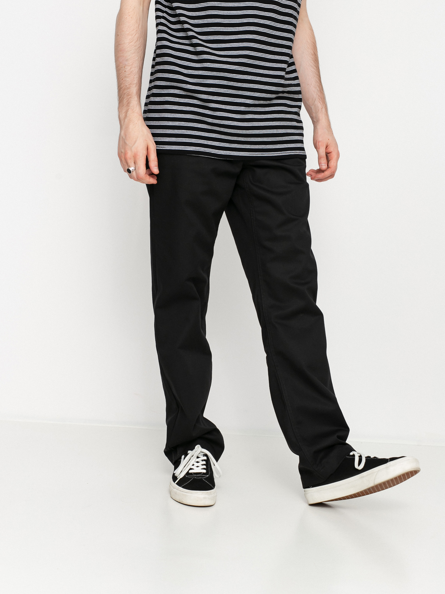 Kalhoty Vans Authentic Chino Relaxed (black)