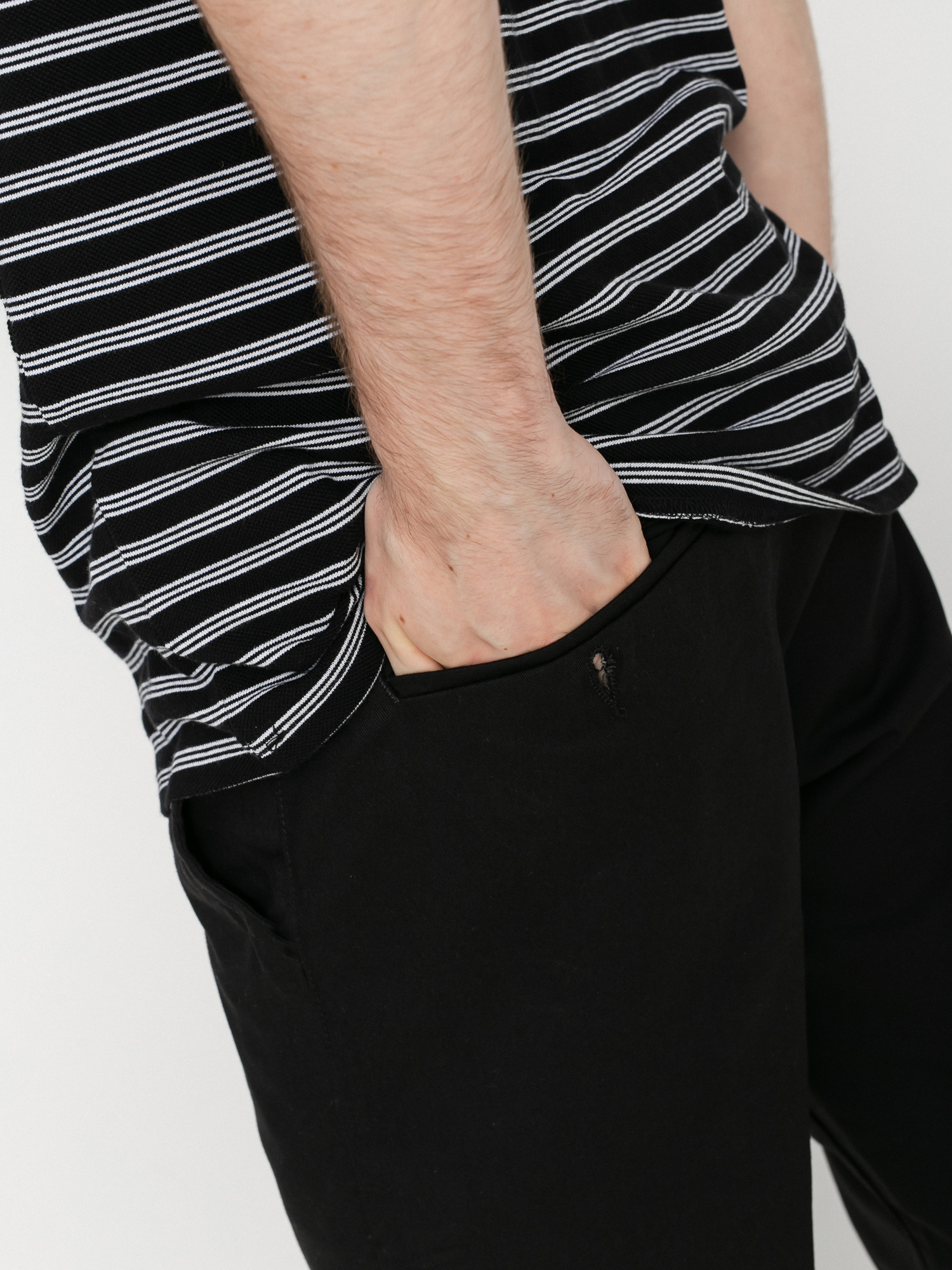 Kalhoty Vans Authentic Chino Relaxed (black)