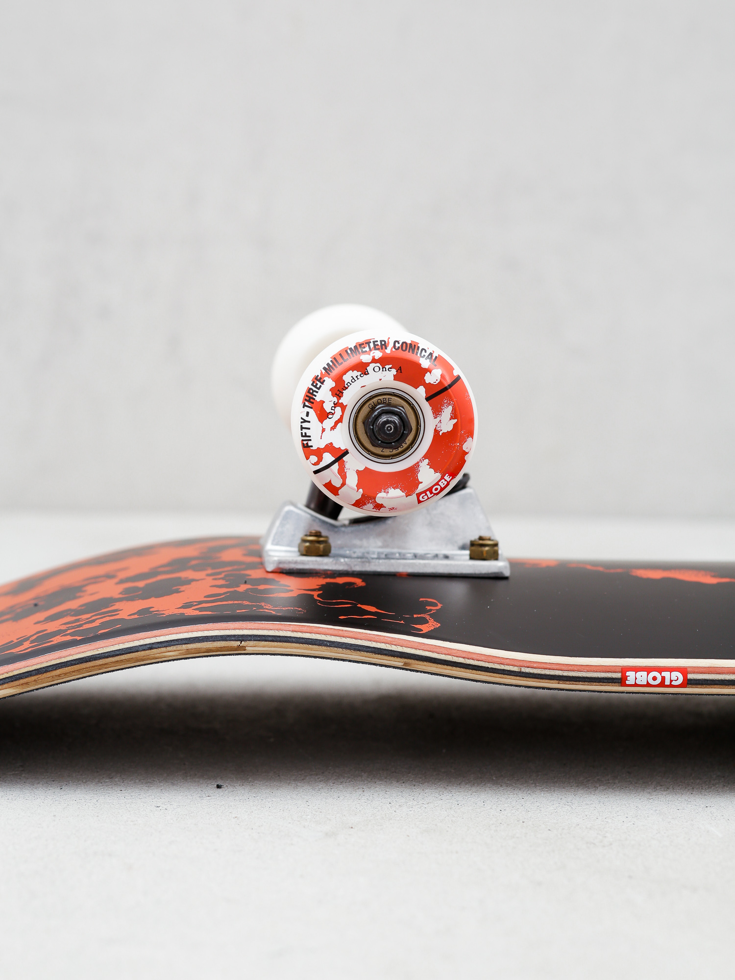 Skateboard Globe G2 On The Brink (dumpster fire)