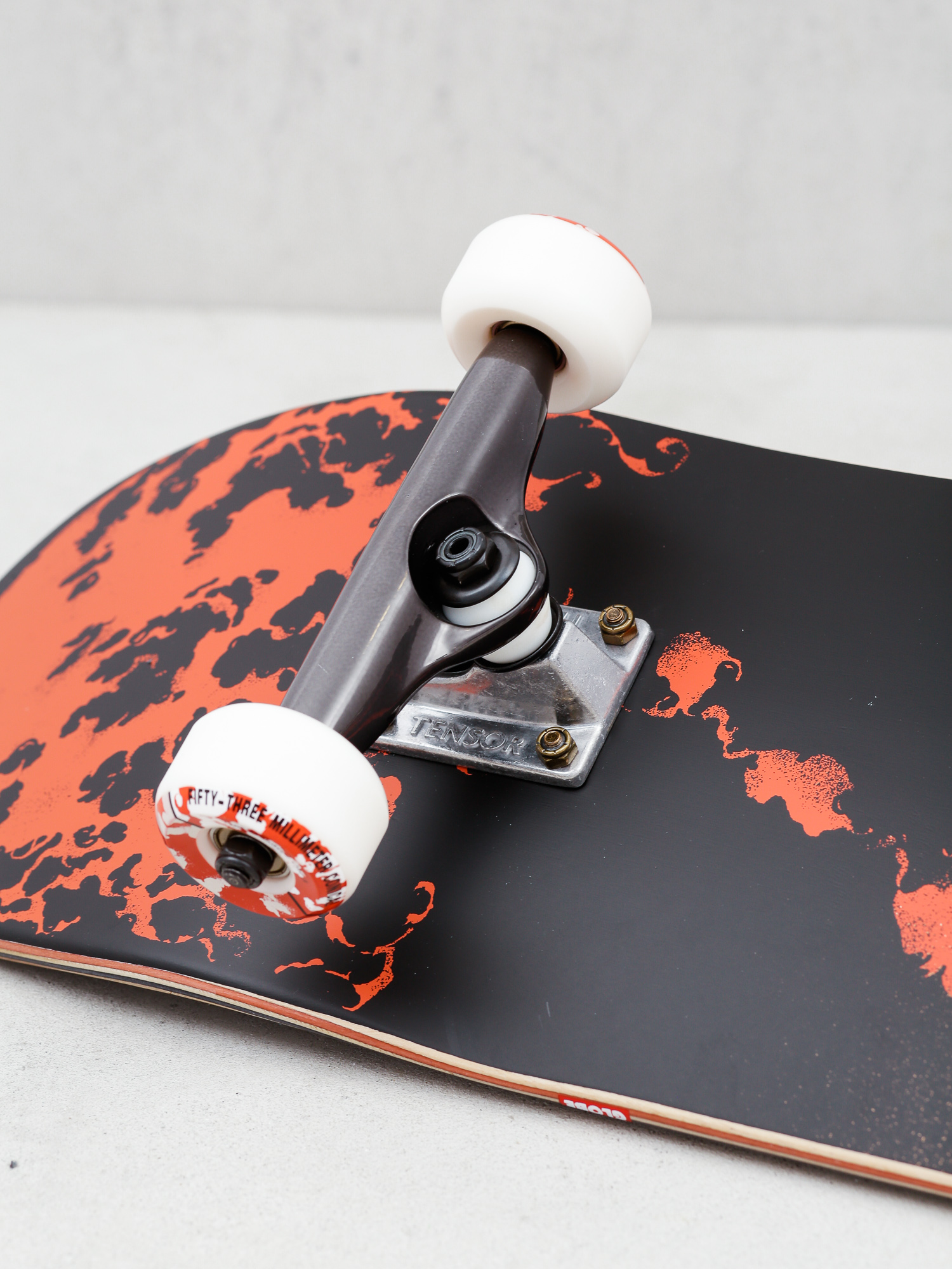 Skateboard Globe G2 On The Brink (dumpster fire)