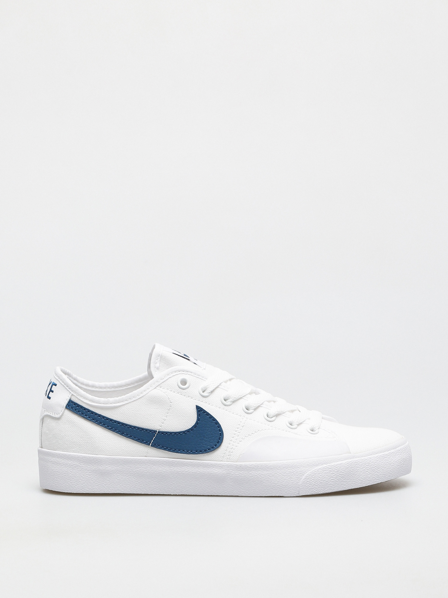 Boty Nike SB Blazer Court (white/court blue white white)