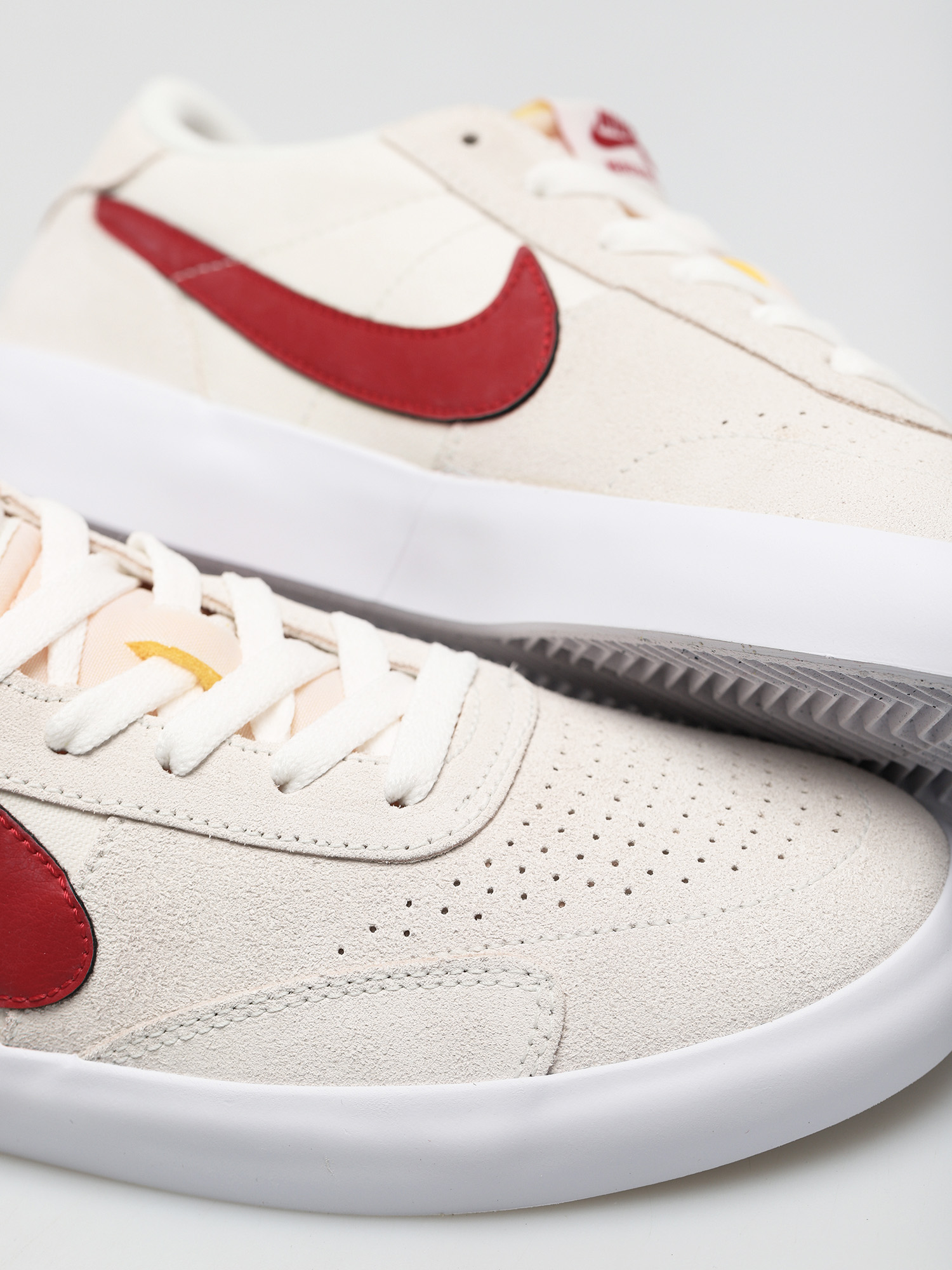 Boty Nike SB Heritage Vulc (summit white/gym red summit white white)