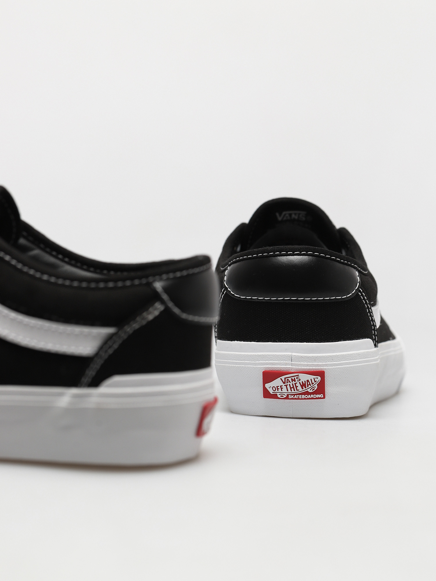 Boty Vans Chima 2 (canvas/black/white)