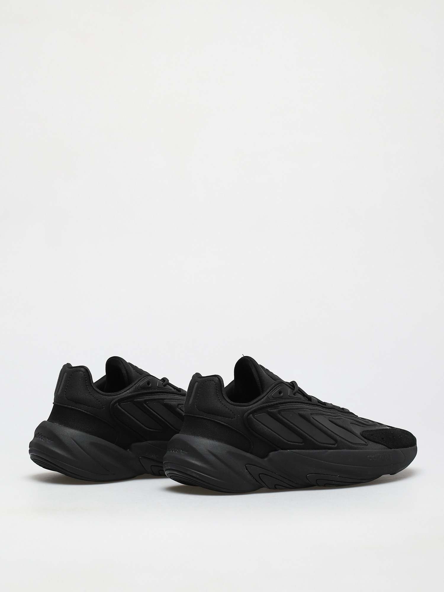Boty adidas Originals Ozelia (cblack/cblack/carbon)