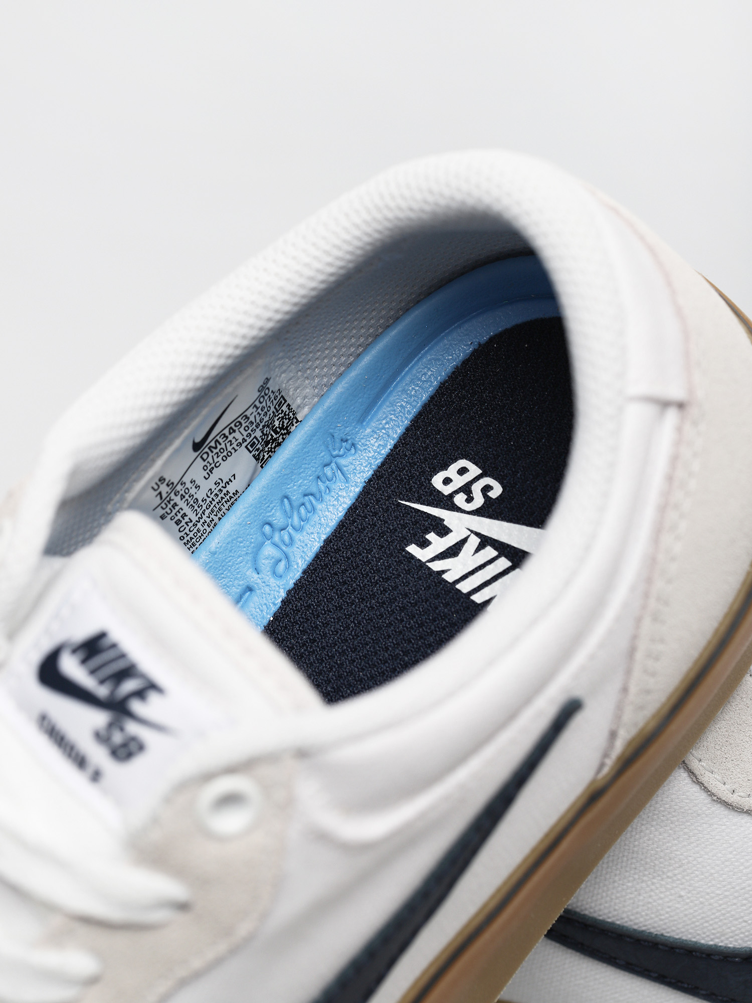 Boty Nike SB Chron 2 (white/obsidian white gum light brown)