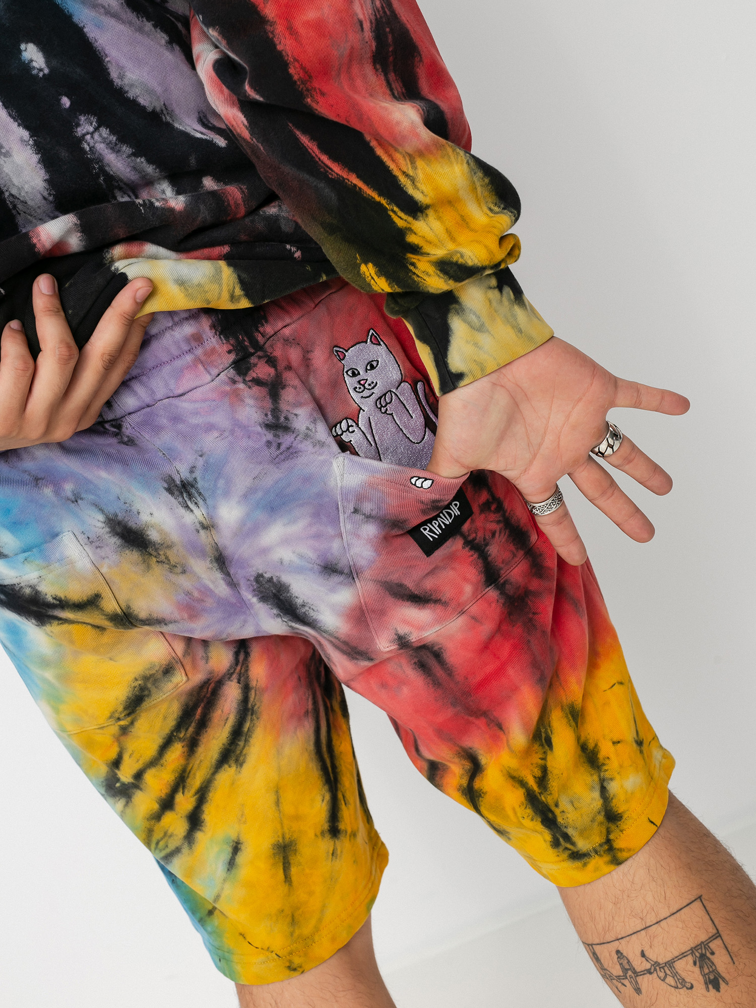 Kraťasy RipNDip Rubber Logo (sunburst spiral tie dye)