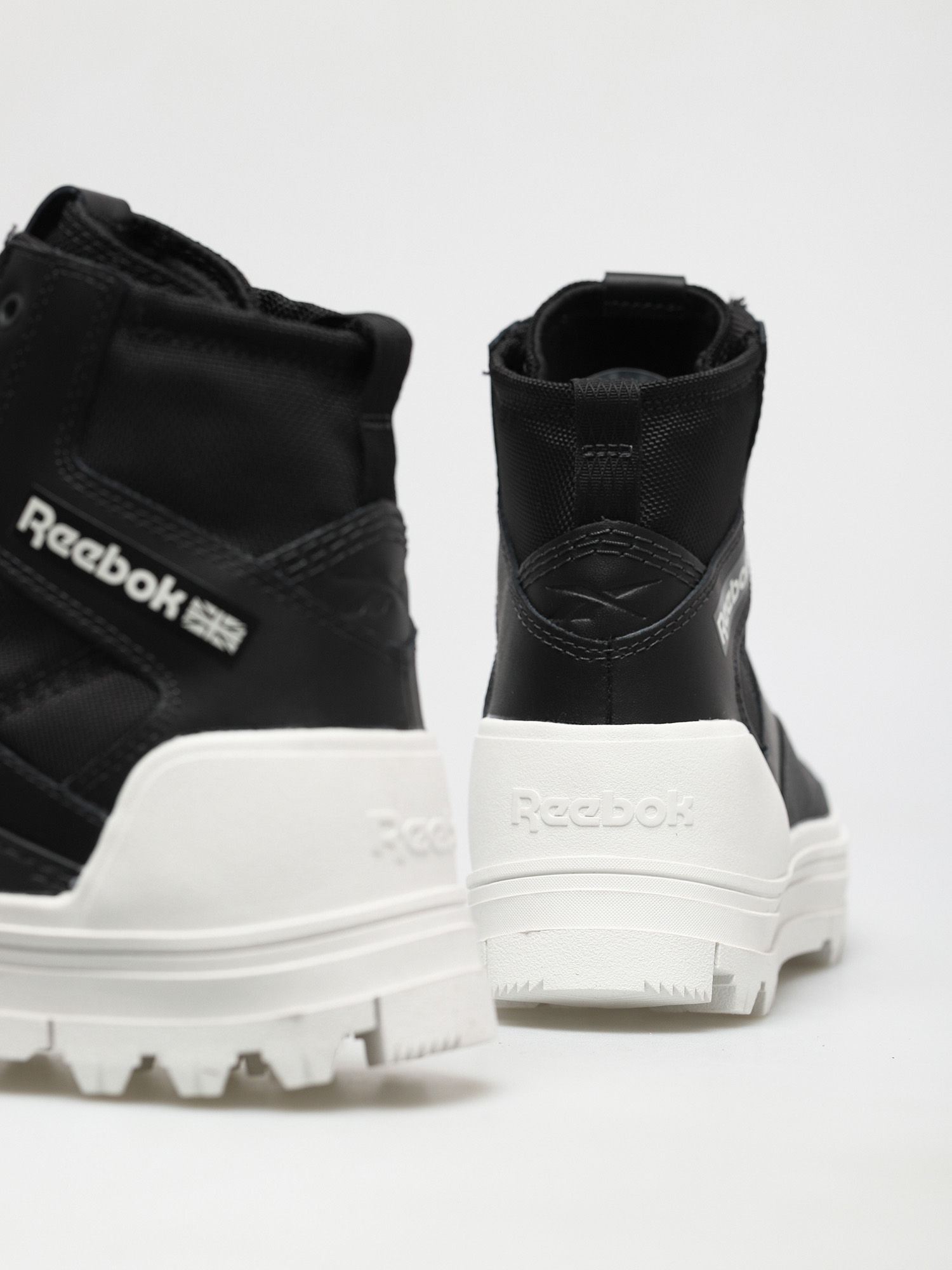 Boty Reebok Club C Cleated Mid Wmn (nghblk/chalk/ftwwht)