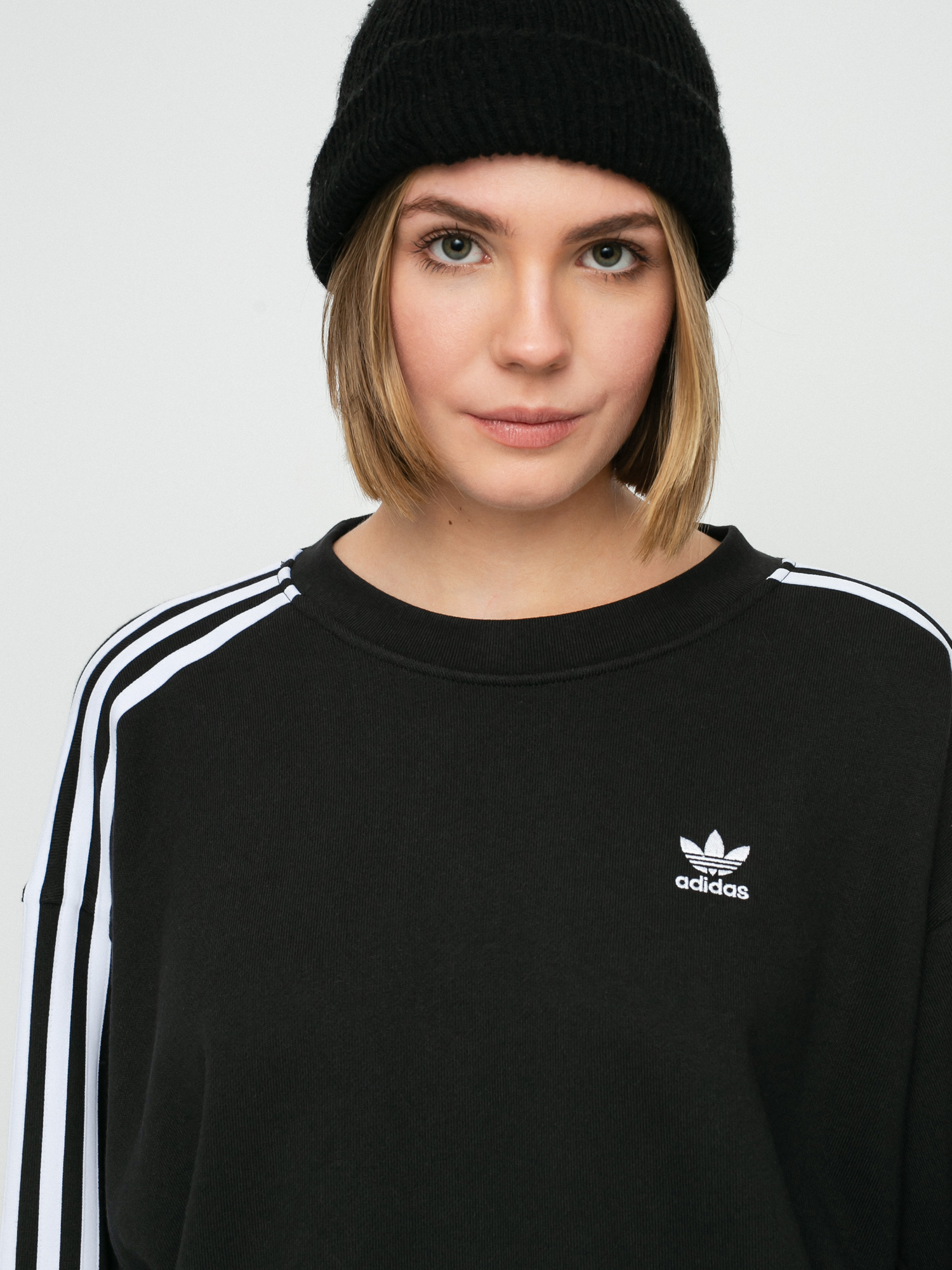 Mikina adidas Originals Oversize Trefoil Wmn (black)