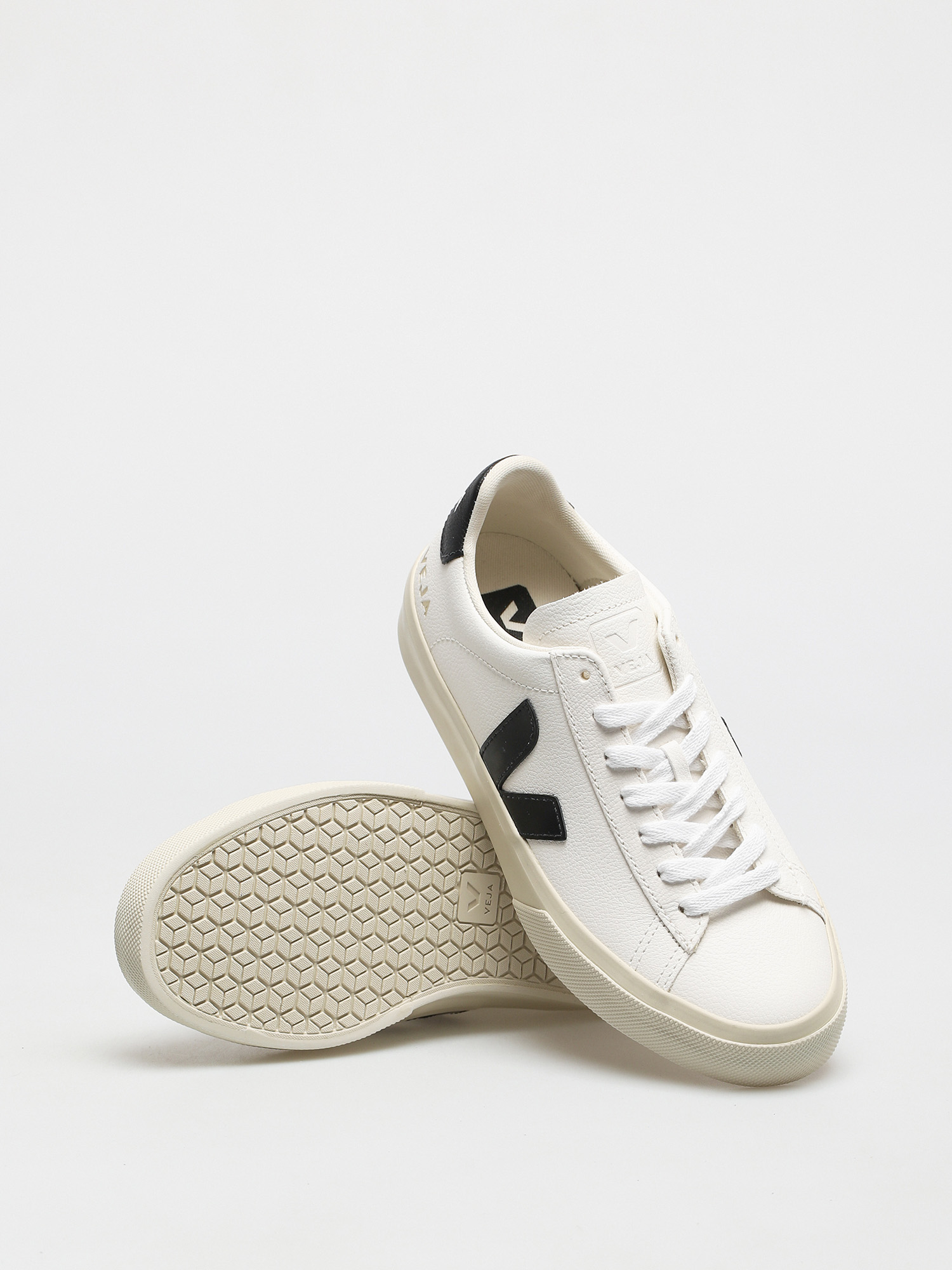 Boty Veja Campo Wmn (chromefree leather white black)