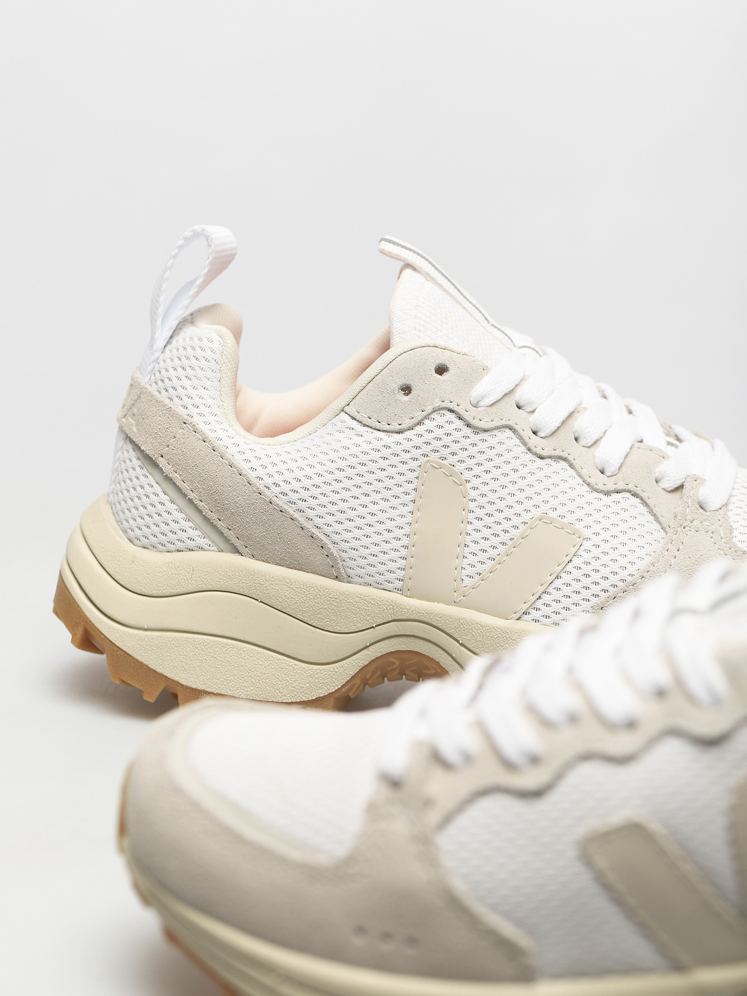 Boty Veja Venturi Wmn (alveomesh white pierre natural)