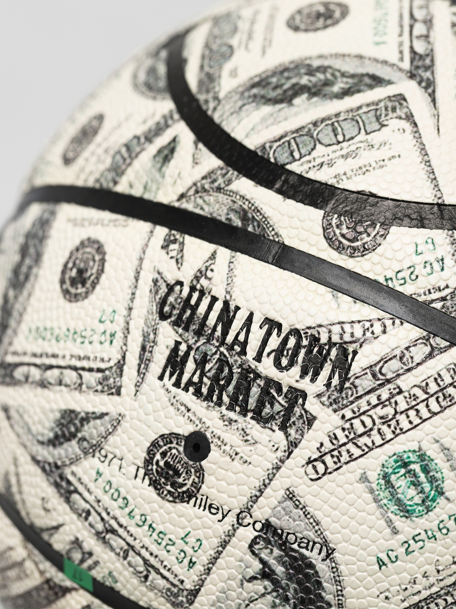 Pozostałe Chinatown Market Piłka Smiley Money Ball (black)