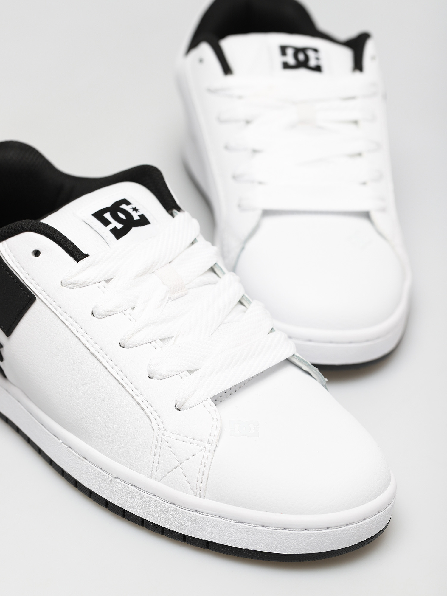 Boty DC Court Graffik (white/black/black)