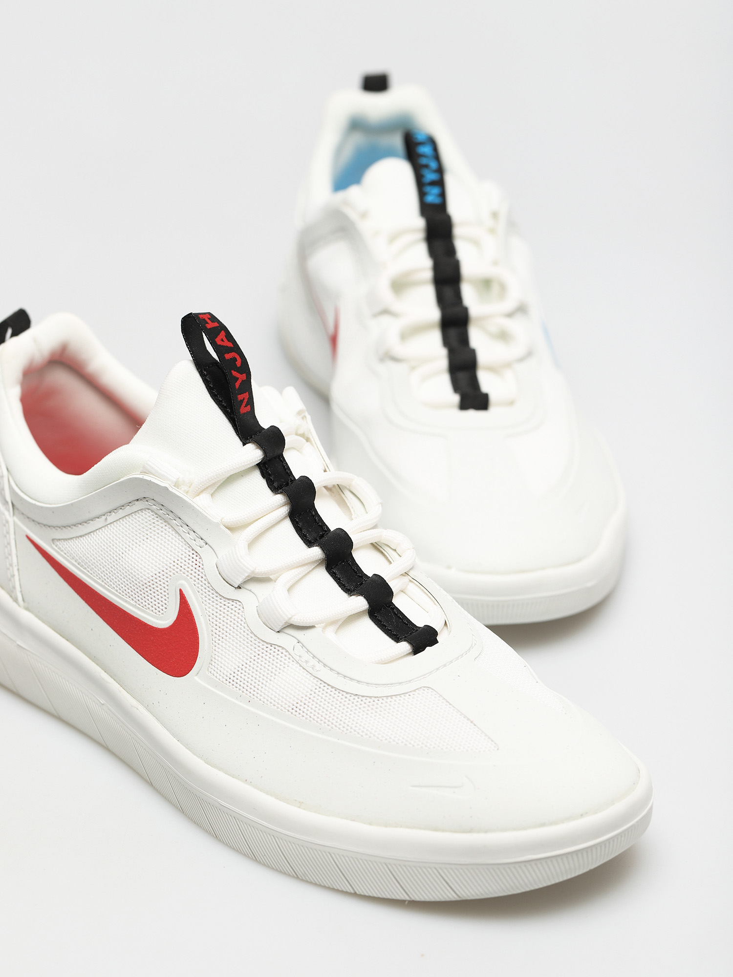 Boty Nike SB Nyjah Free 2 (summit white/blue hero chile red black)