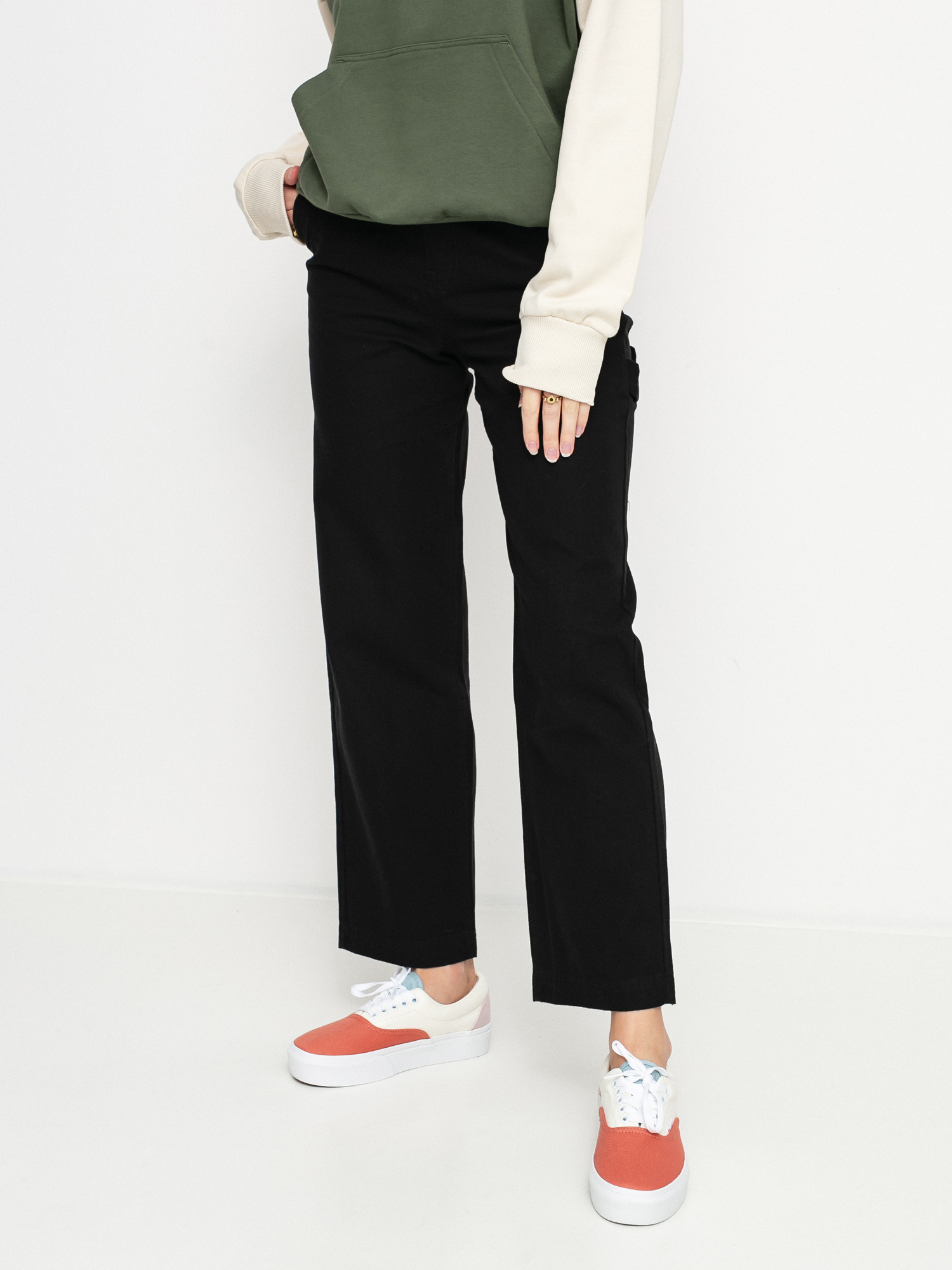 Kalhoty Vans Ground Work Wmn (black)