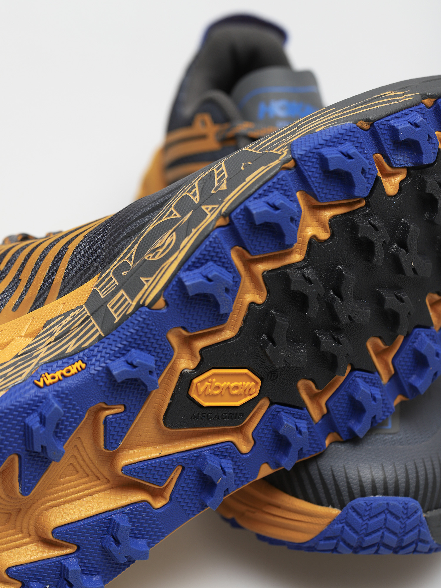 Boty Hoka One One Speedgoat 4 (castlerock/golden yellow)