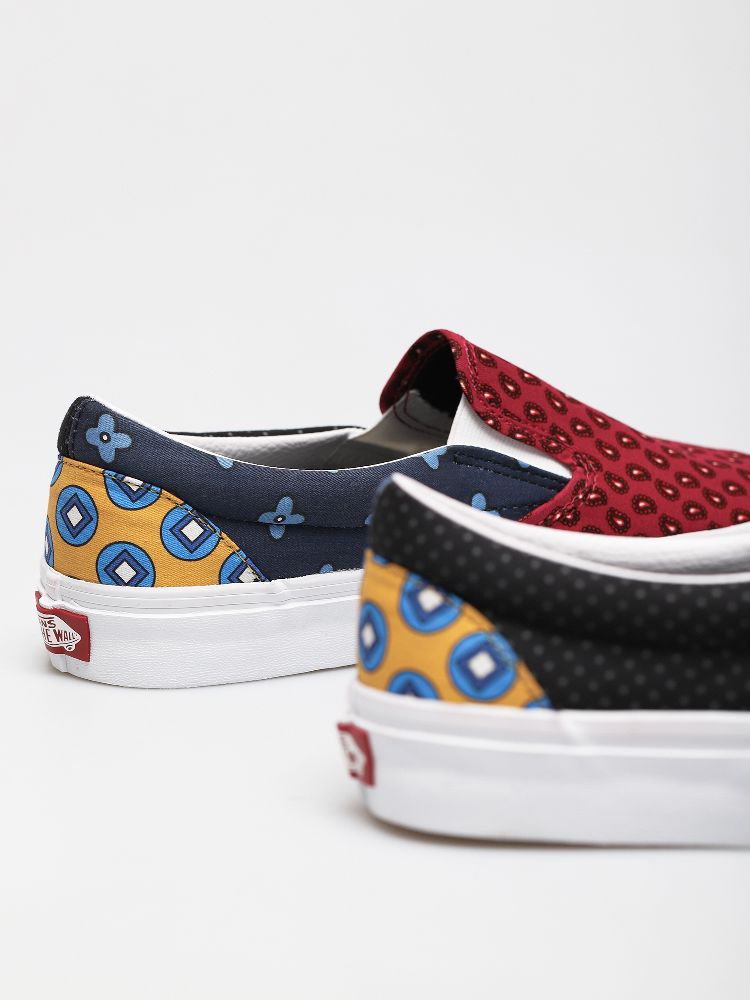 Boty Vans Classic Slip On (tie print mix/blk/multi)