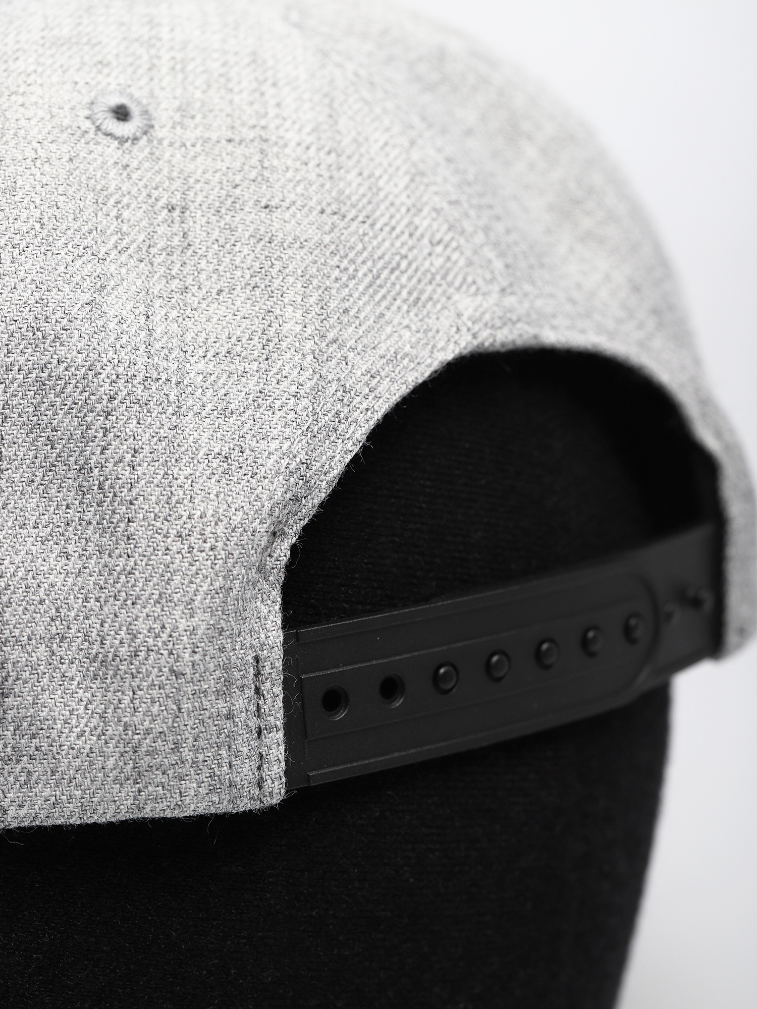 Kšiltovka  Brixton Crest C Mp Snapback (heather grey/black)