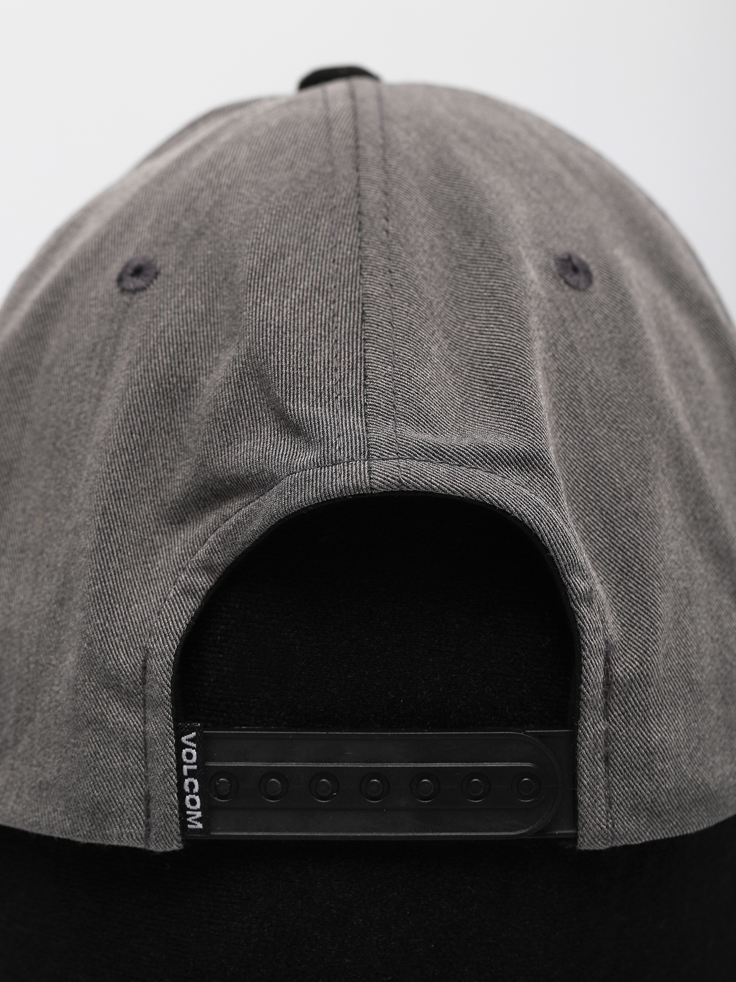 Kšiltovka  Volcom Quarter Fabric (castlerock)